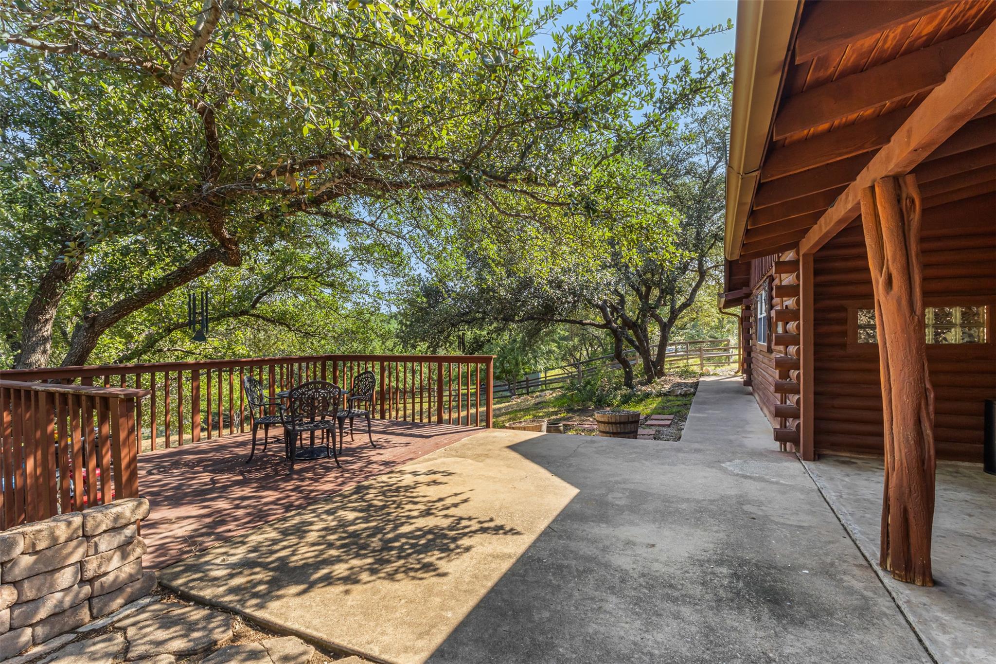 4905 Creek Meadow Cv, Spicewood, TX 78669
