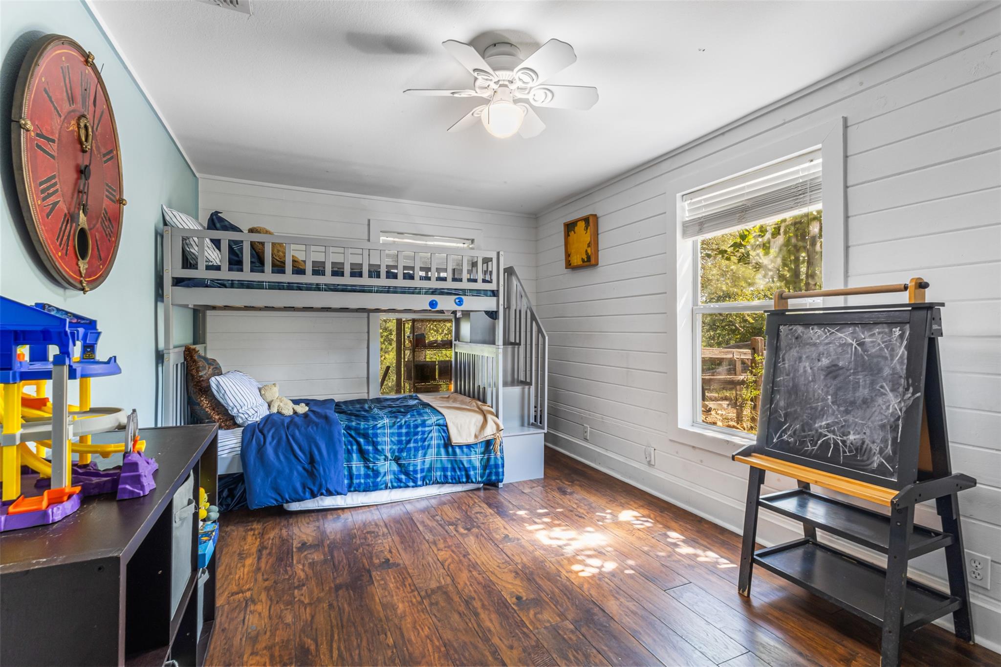 4905 Creek Meadow Cv, Spicewood, TX 78669