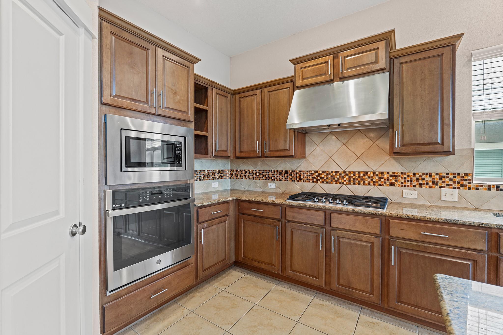 11928 Natures Bnd, Austin, TX 78753