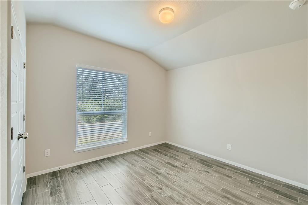 2909 American Dr, Lago Vista, TX 78645