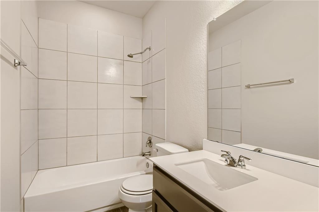 2909 American Dr, Lago Vista, TX 78645