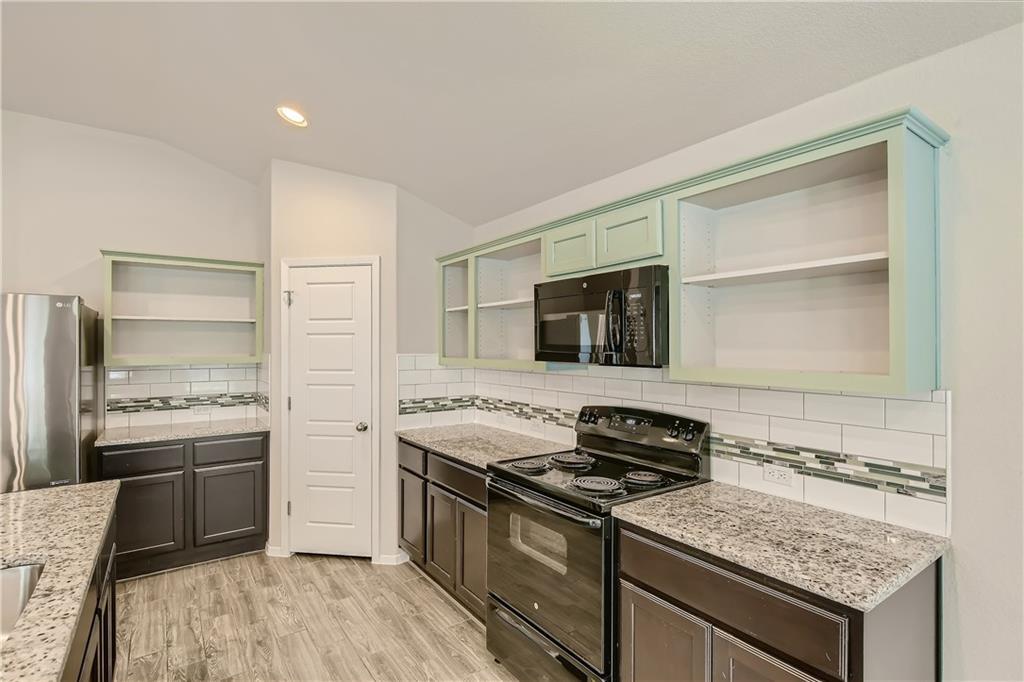 2909 American Dr, Lago Vista, TX 78645