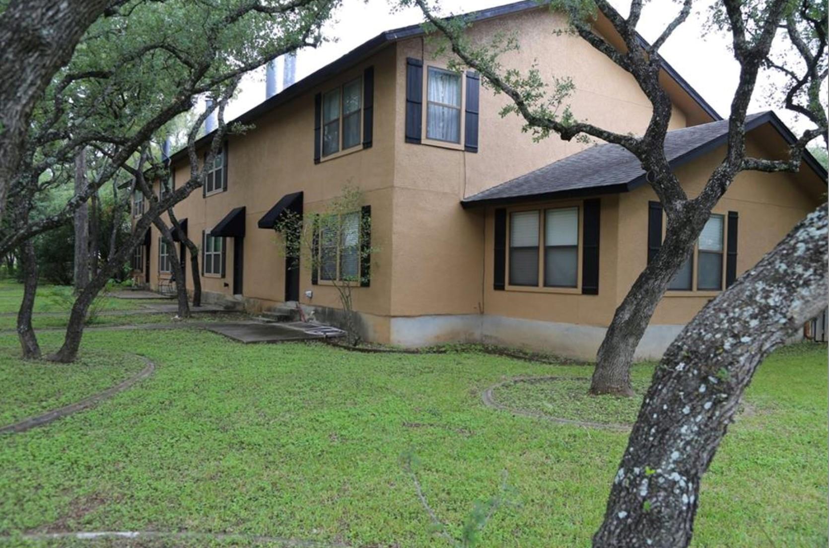 4 Deerfield Dr # C, Wimberley, TX 78676