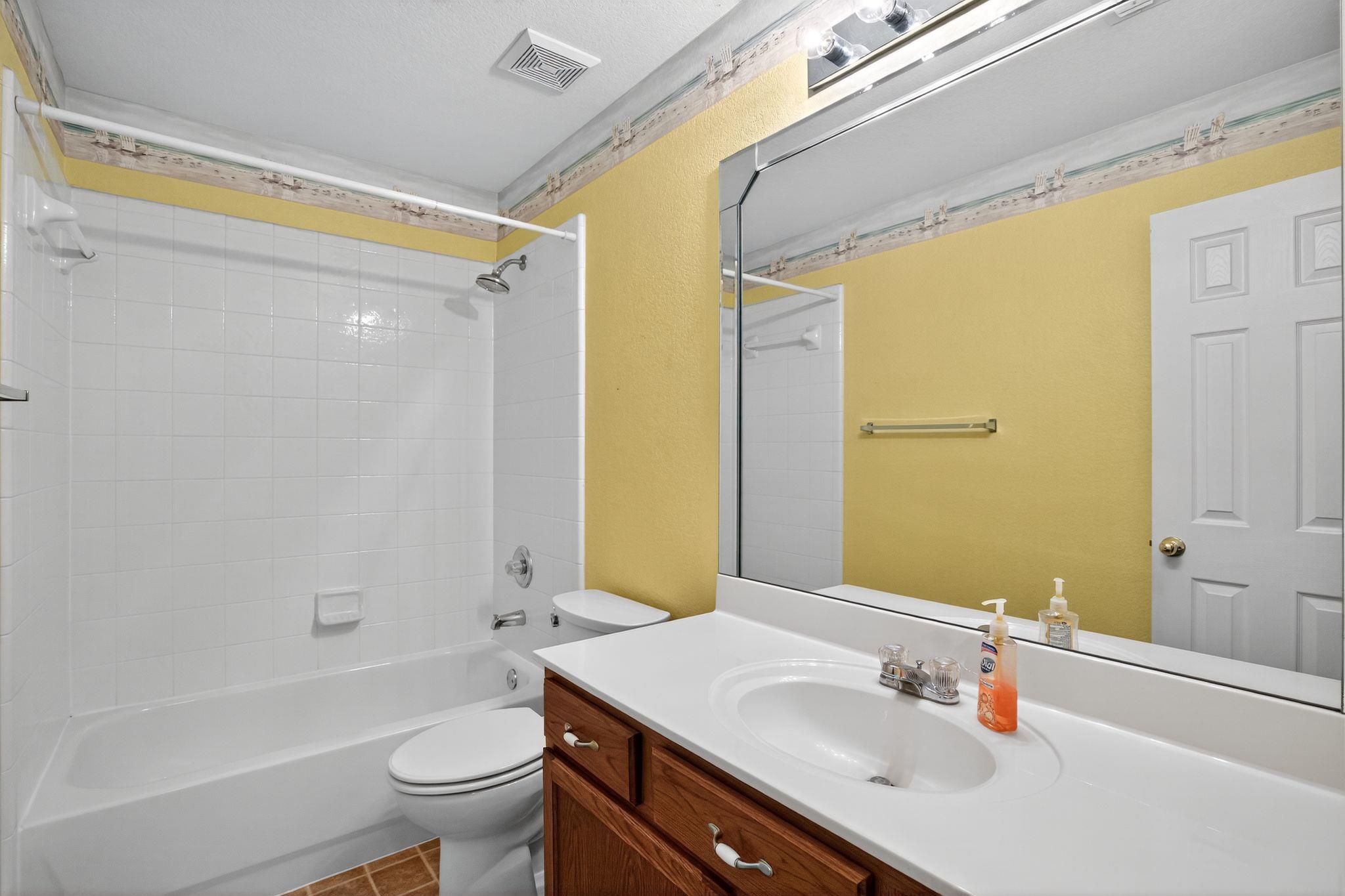 1410 Colton Ln, Lockhart, TX 78644