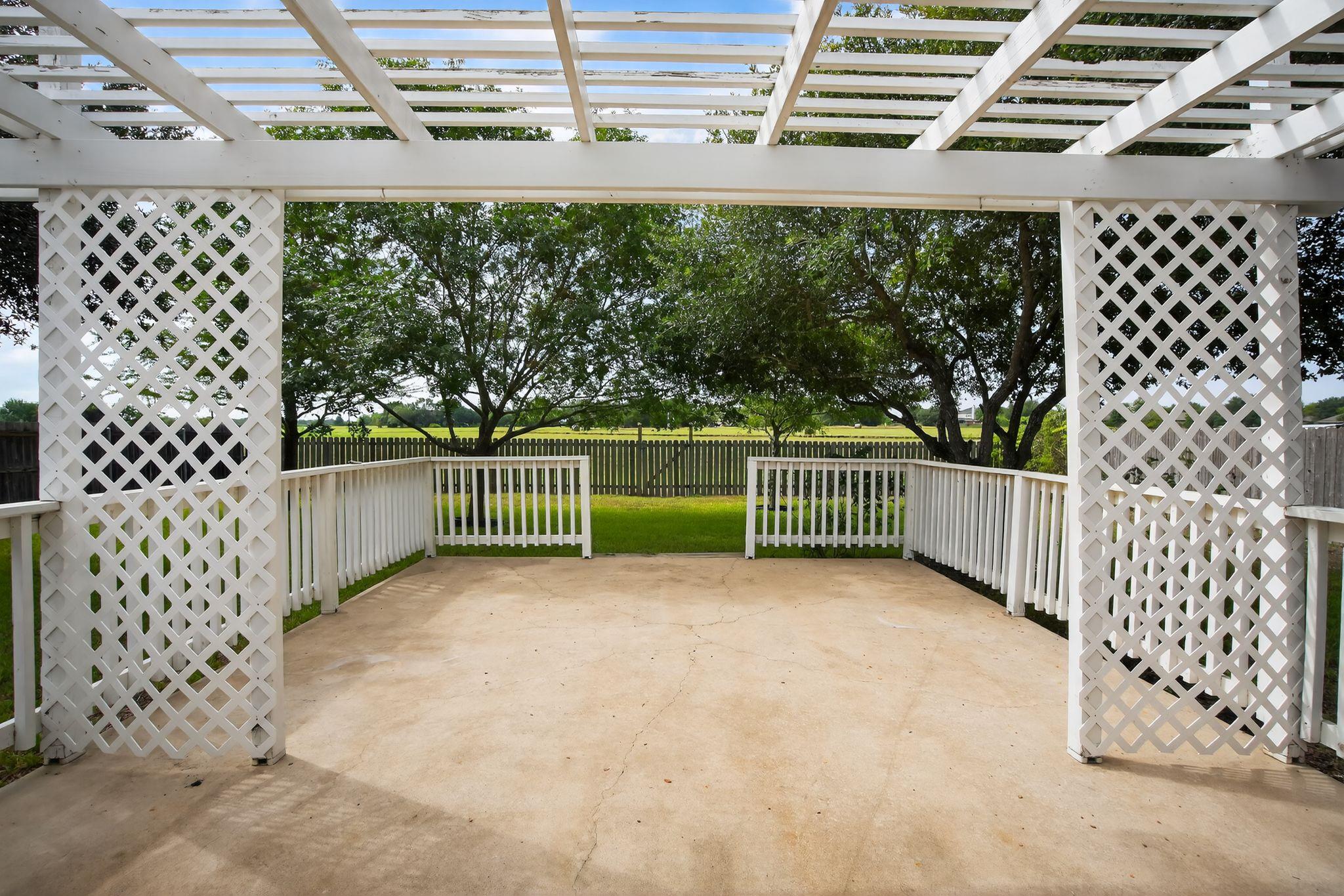 1410 Colton Ln, Lockhart, TX 78644