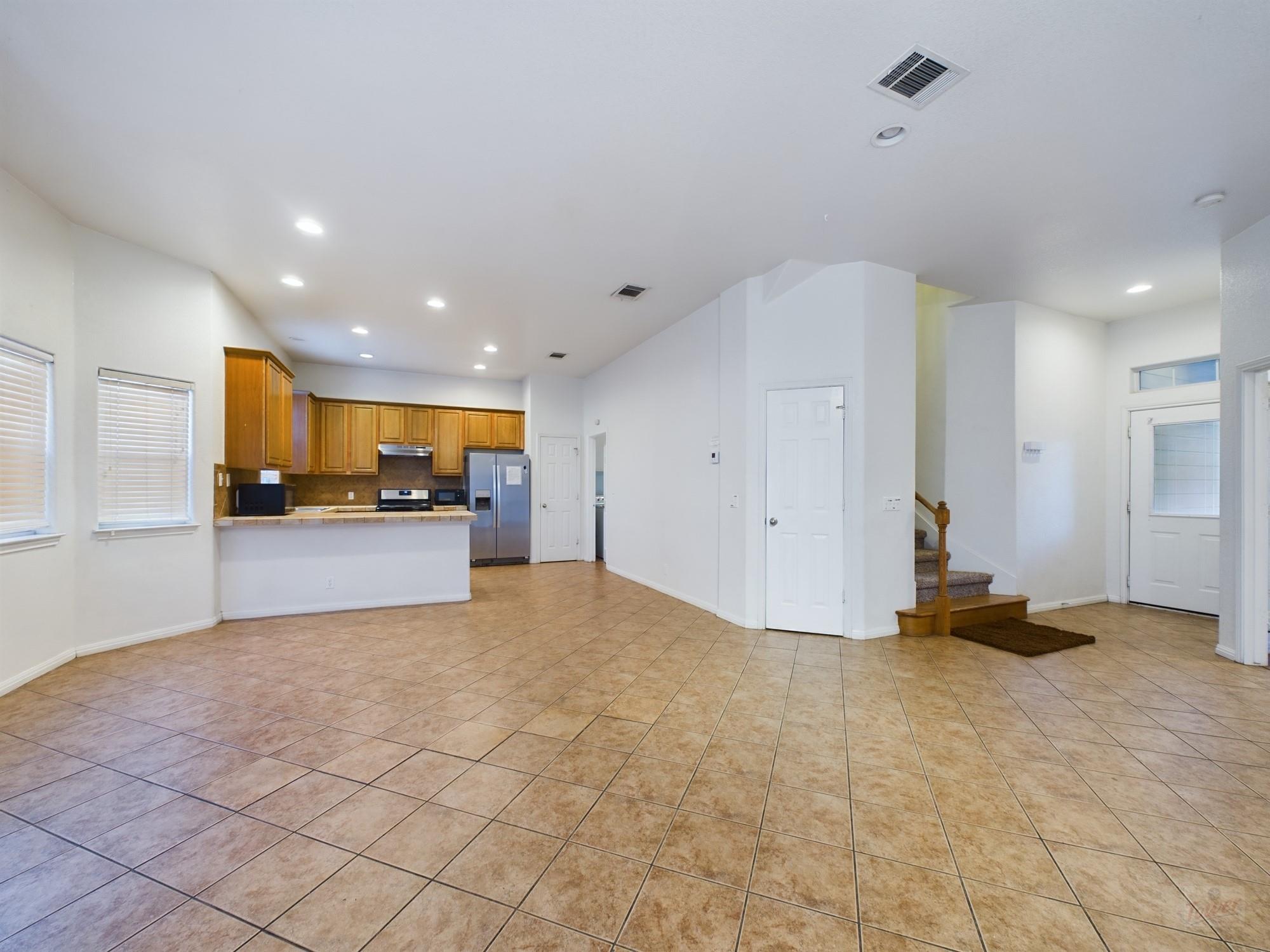 401 Nelray Blvd # A, Austin, TX 78751