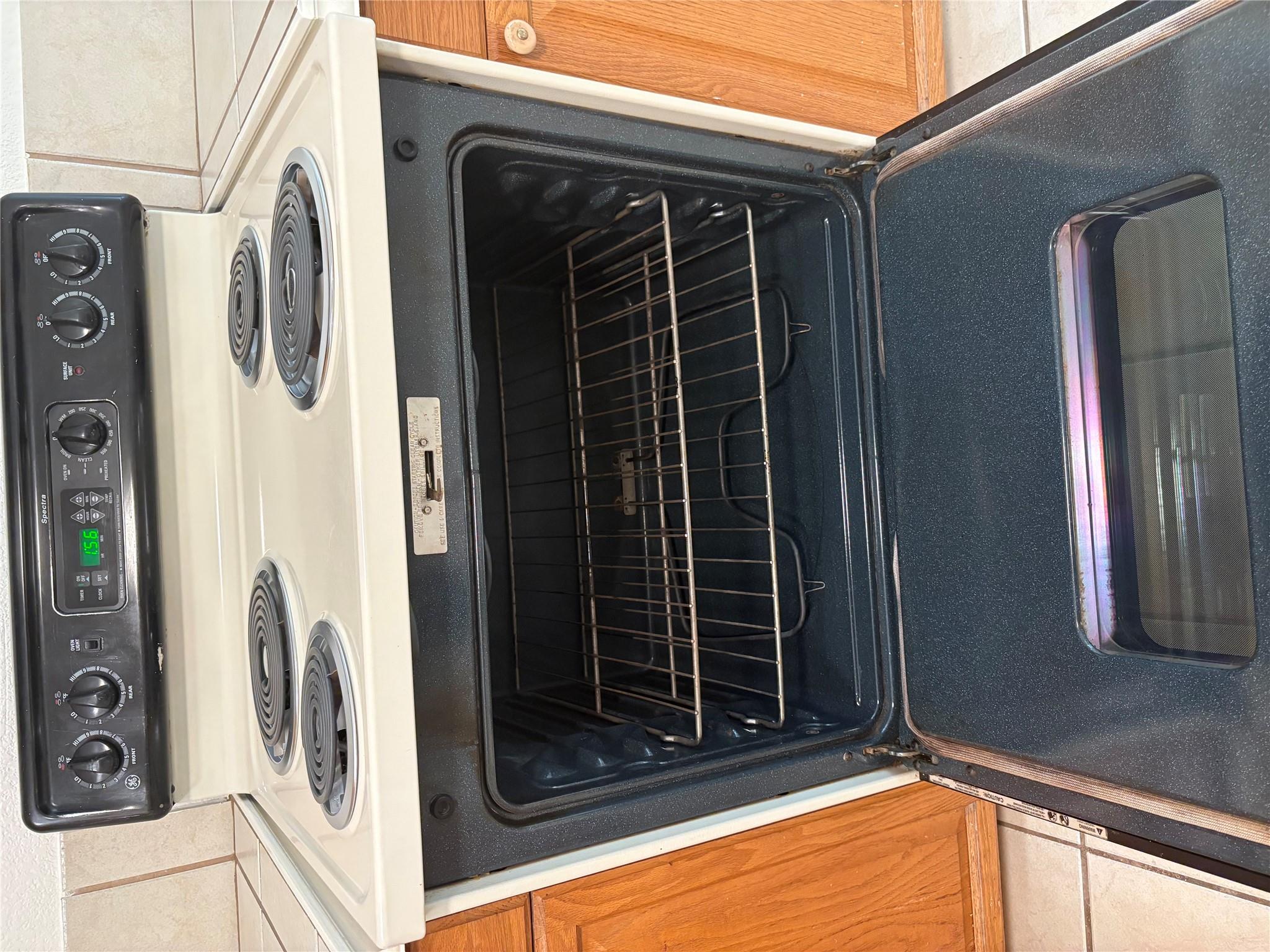 105 Sendero Blvd, Cedar Creek, TX 78612