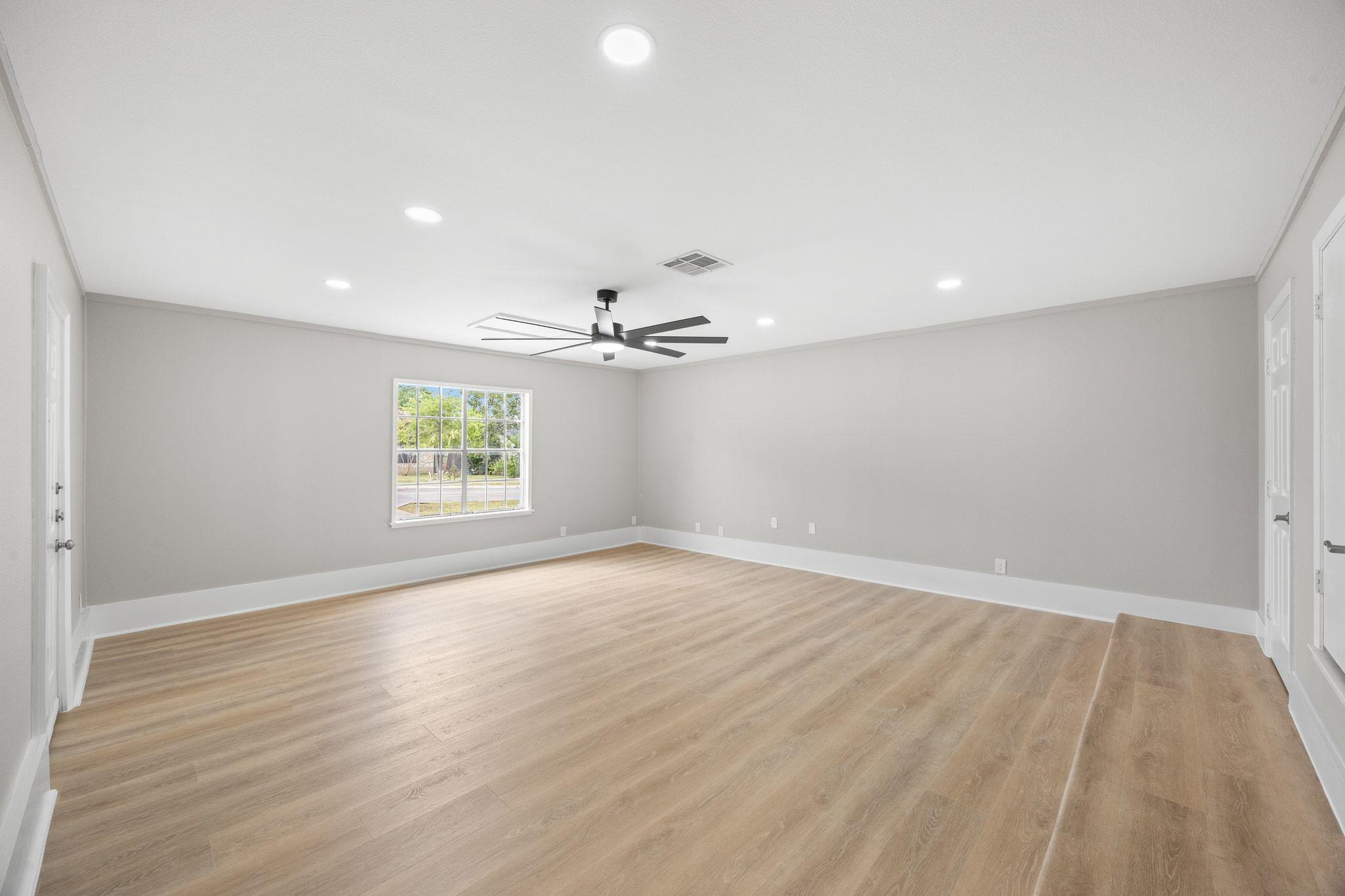 803 Windsor Rd, Round Rock, TX 78664