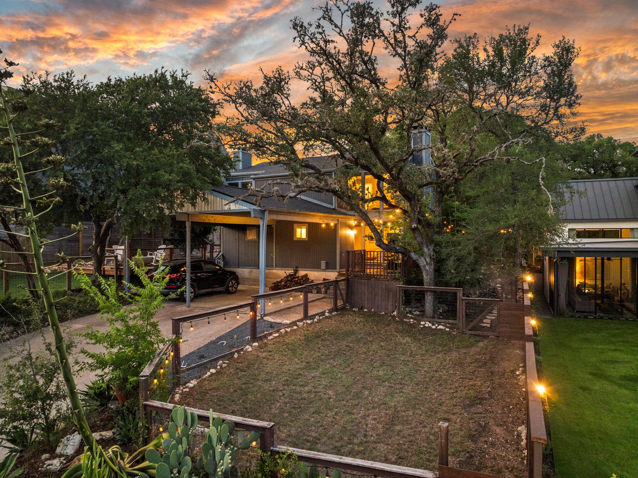 2306 Arpdale St # A, Austin, TX 78704