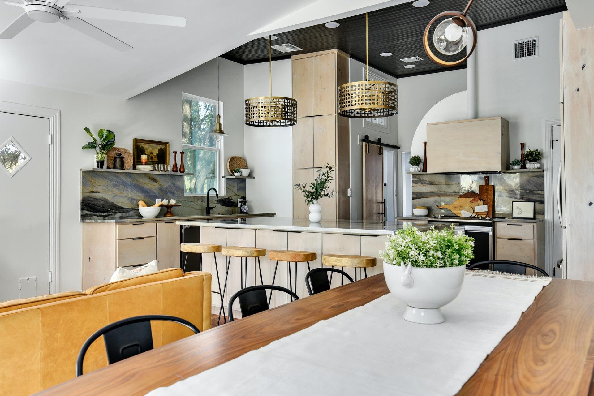 12005 Mustang Chase, Austin, TX 78727