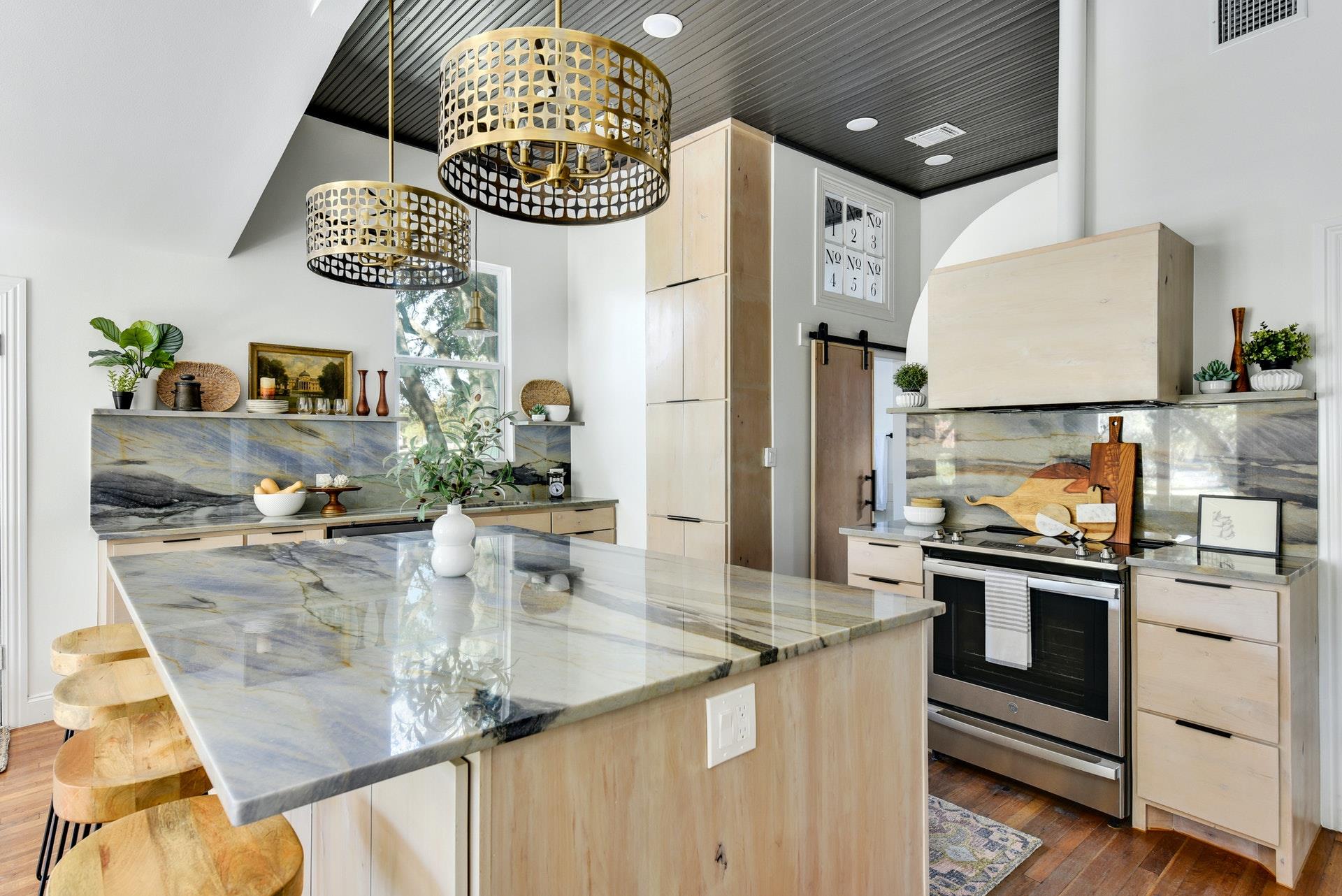 12005 Mustang Chase, Austin, TX 78727