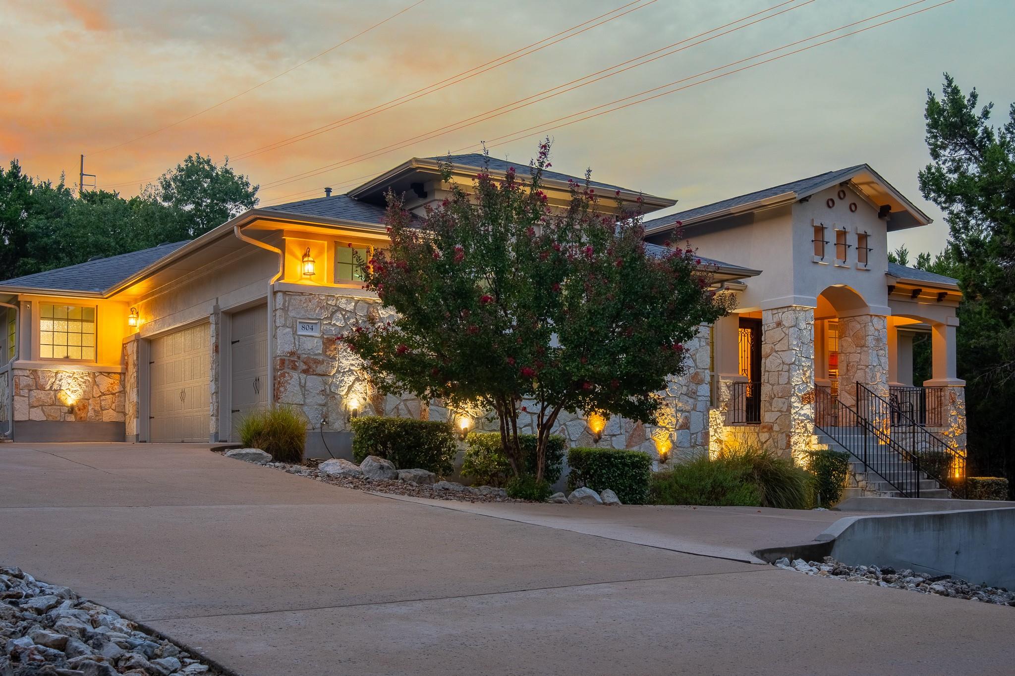 804 Laughing Dog Ct, Leander, TX 78641