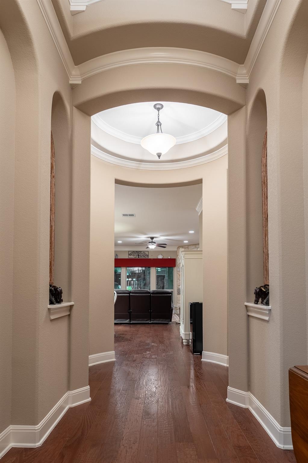 804 Laughing Dog Ct, Leander, TX 78641