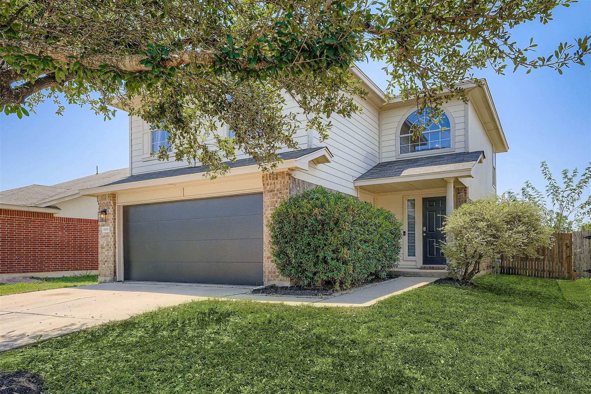 1505 Tea Leaf Dr, Pflugerville, TX 78660