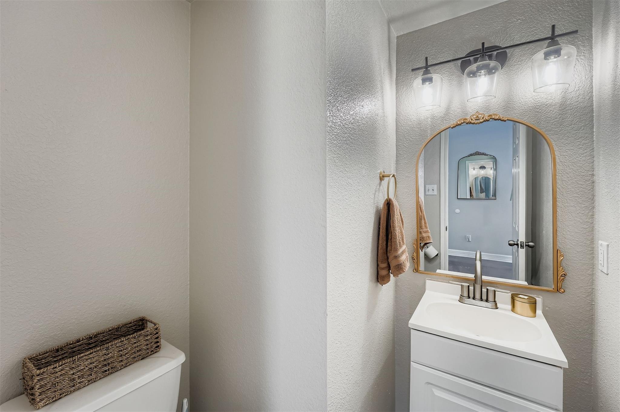 1505 Tea Leaf Dr, Pflugerville, TX 78660