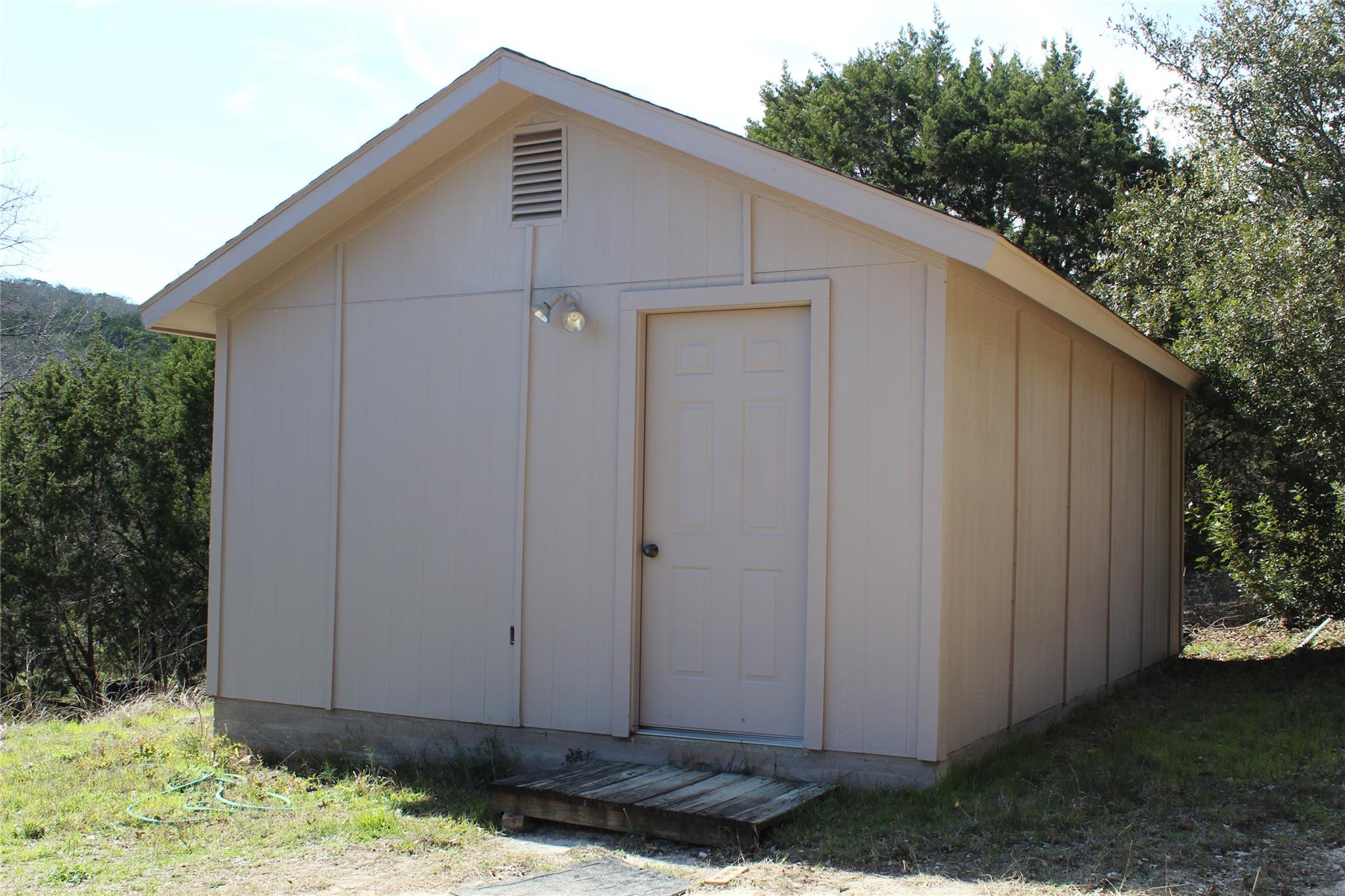 19115 Old F M Road 1431, Jonestown, TX 78645