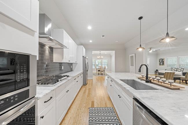 422 E Woodlawn Ave, San Antonio, TX 78212