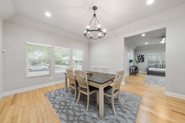 422 E Woodlawn Ave, San Antonio, TX 78212