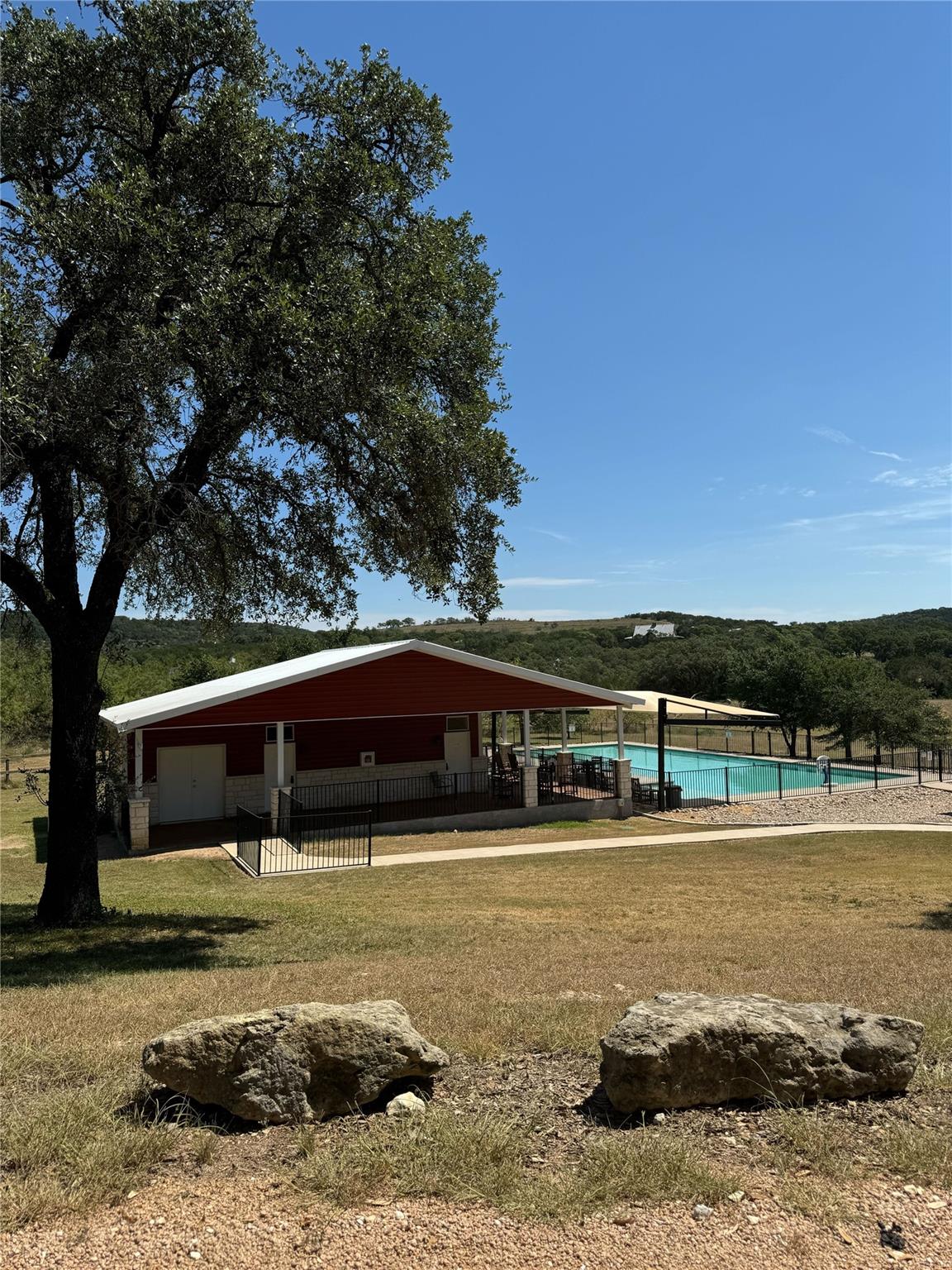 120 Grey Fox Ln, Bertram, TX 78605