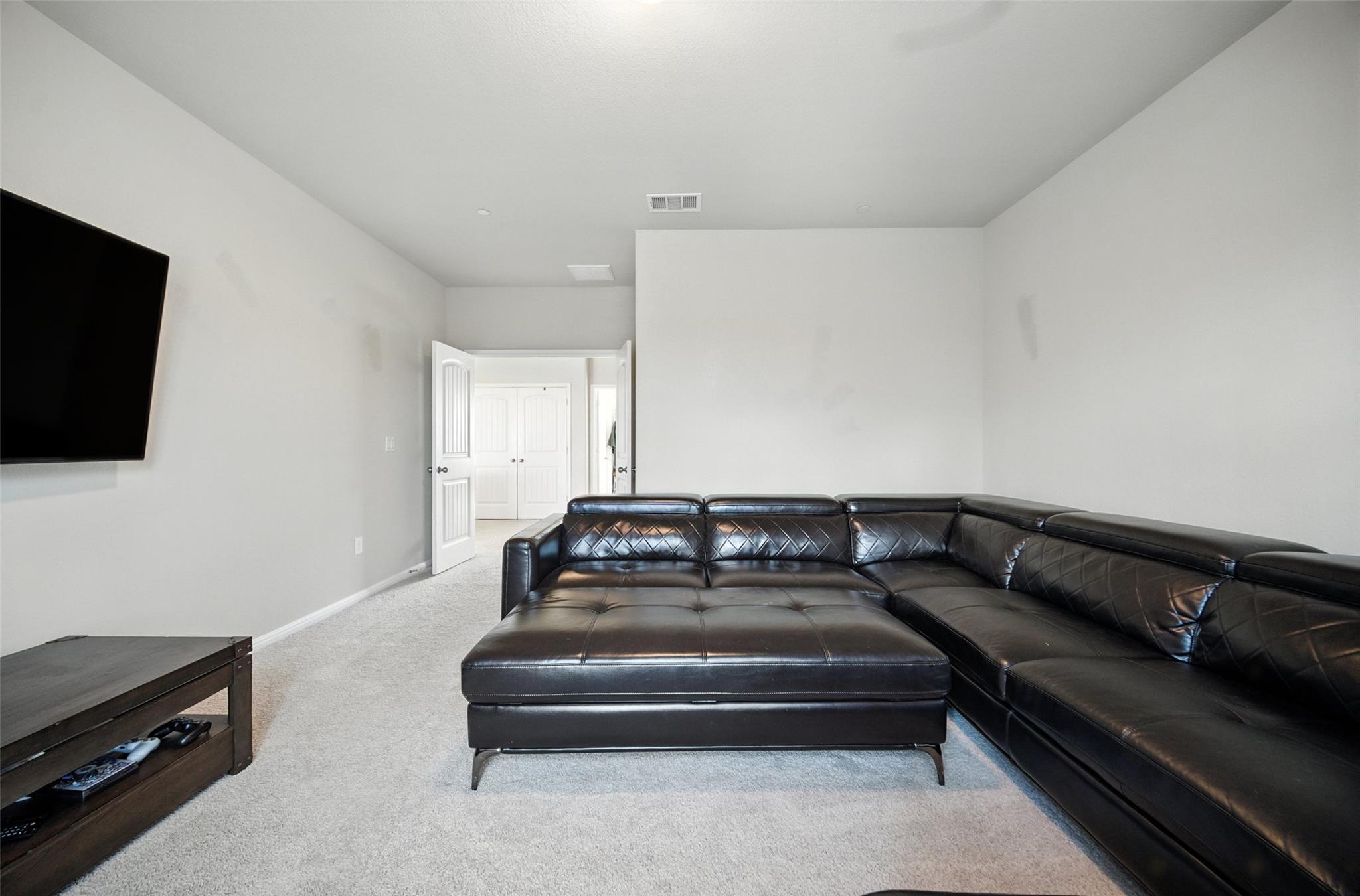 516 E Slaughter Ln # 3204, Austin, TX 78744