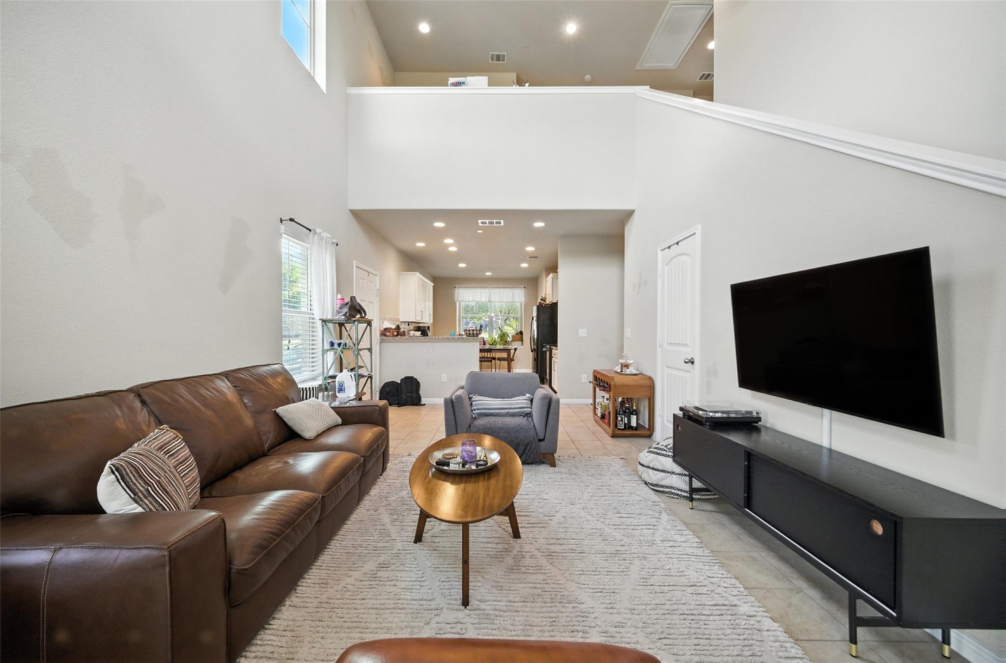 516 E Slaughter Ln # 3204, Austin, TX 78744