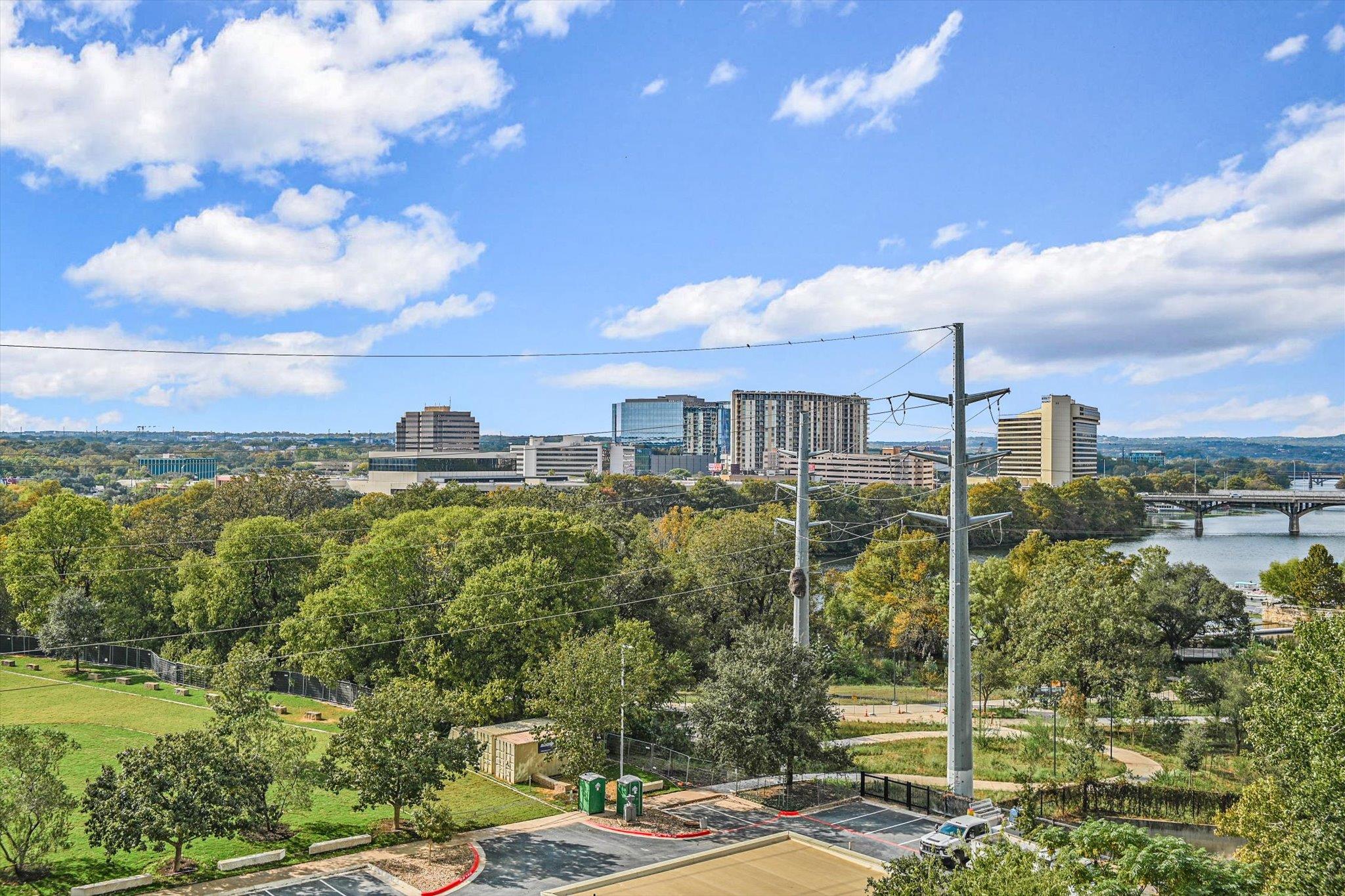 603 Davis St # 712, Austin, TX 78701