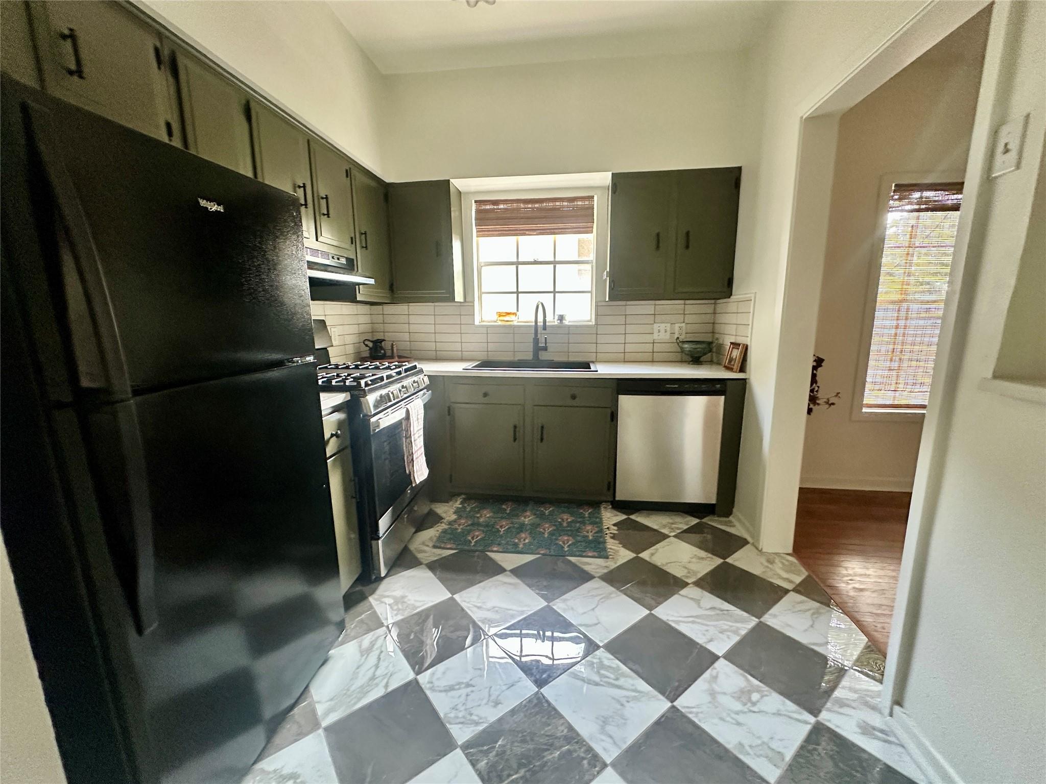 1700 HOUSTON St # 201, Austin, TX 78756