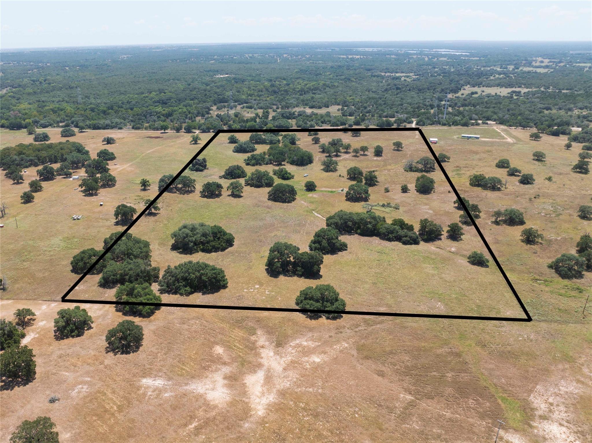 265 Boulton Creek Rd, Flatonia, TX 78941