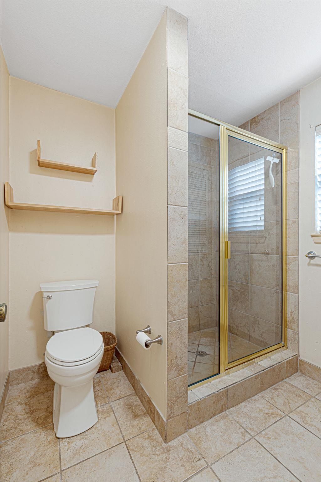 1854 County Road 140 Dr, Burnet, TX 78611