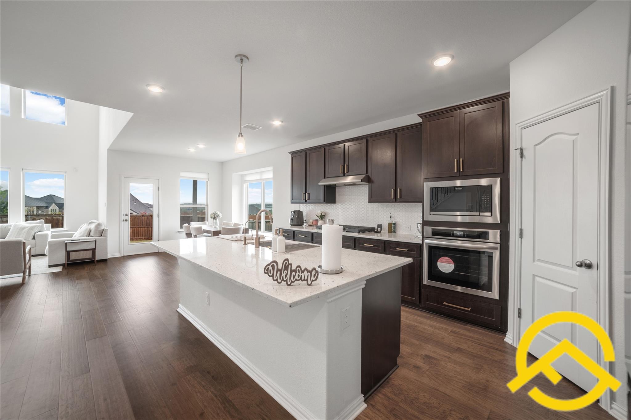 671 Durian Loop, Buda, TX 78610