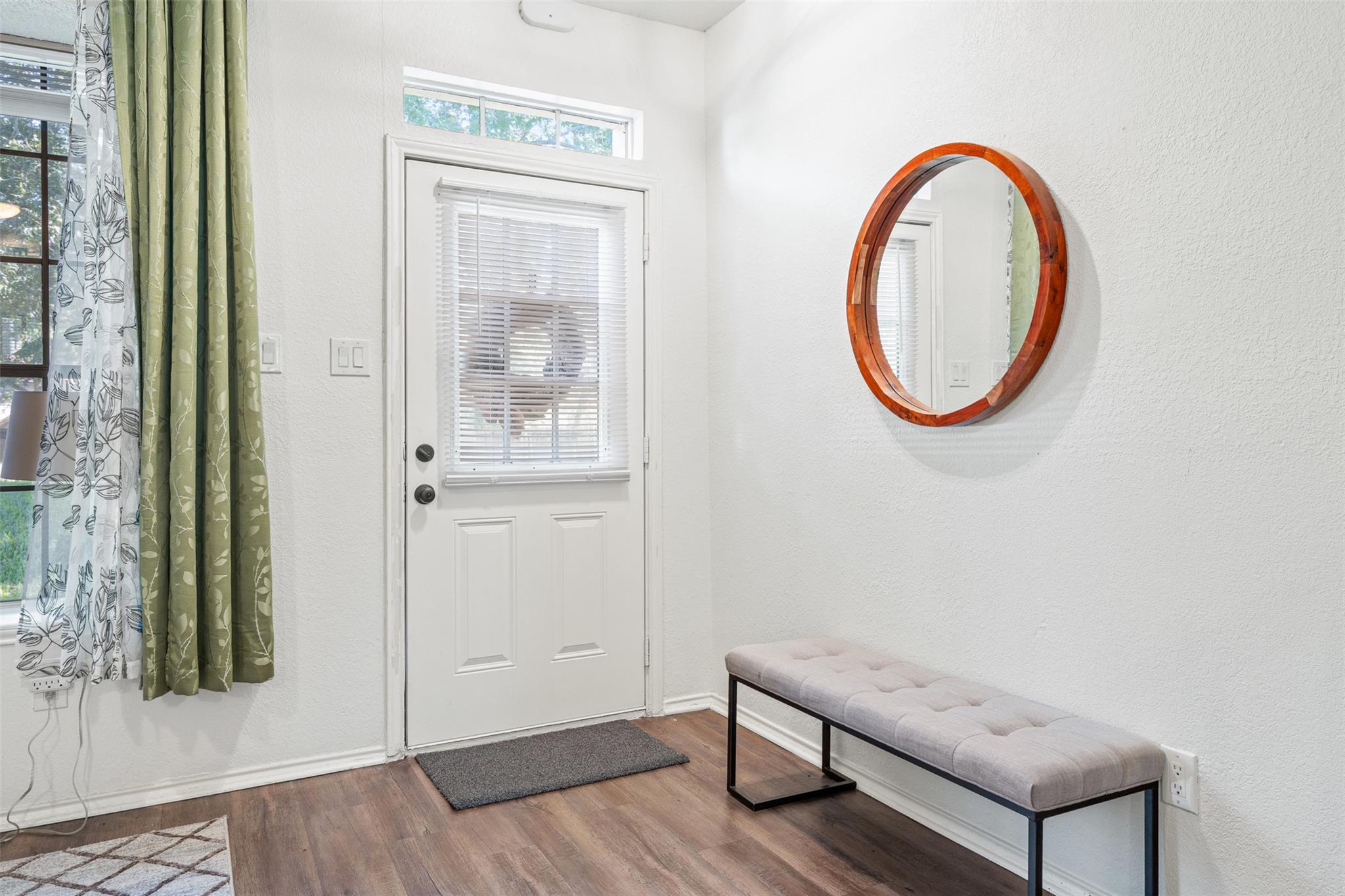 12325 Los Indios Trl # 27, Austin, TX 78729