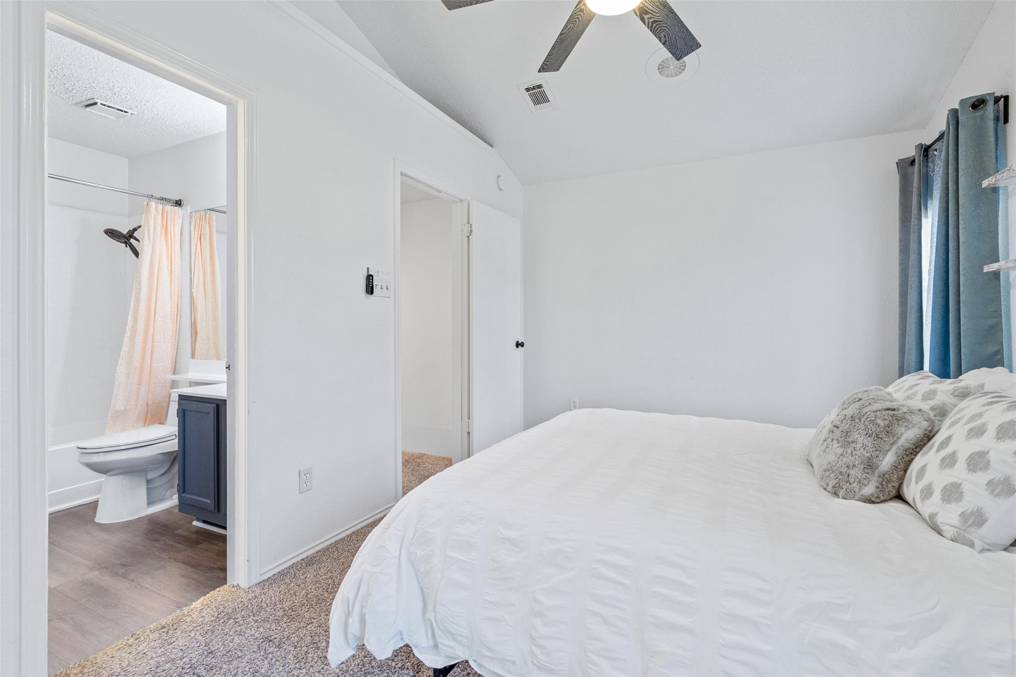 12325 Los Indios Trl # 27, Austin, TX 78729