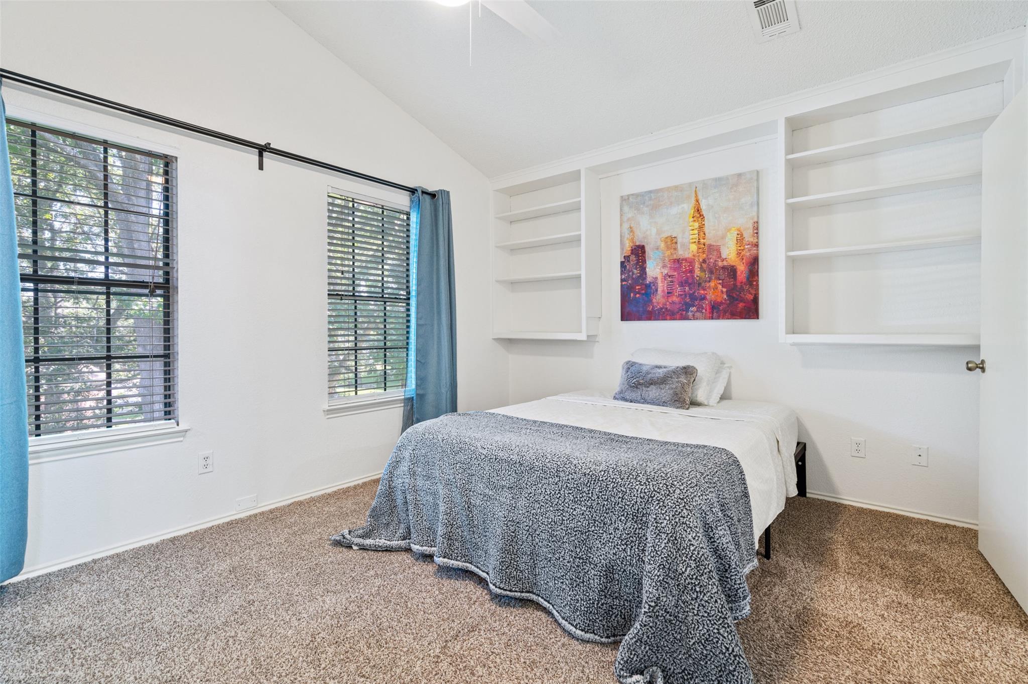 12325 Los Indios Trl # 27, Austin, TX 78729