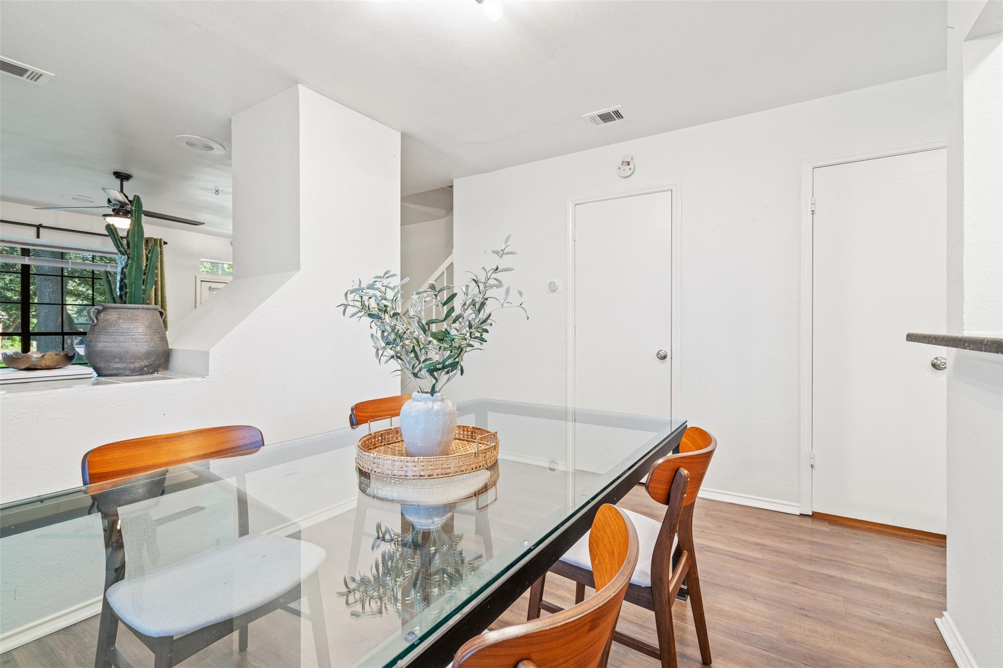 12325 Los Indios Trl # 27, Austin, TX 78729