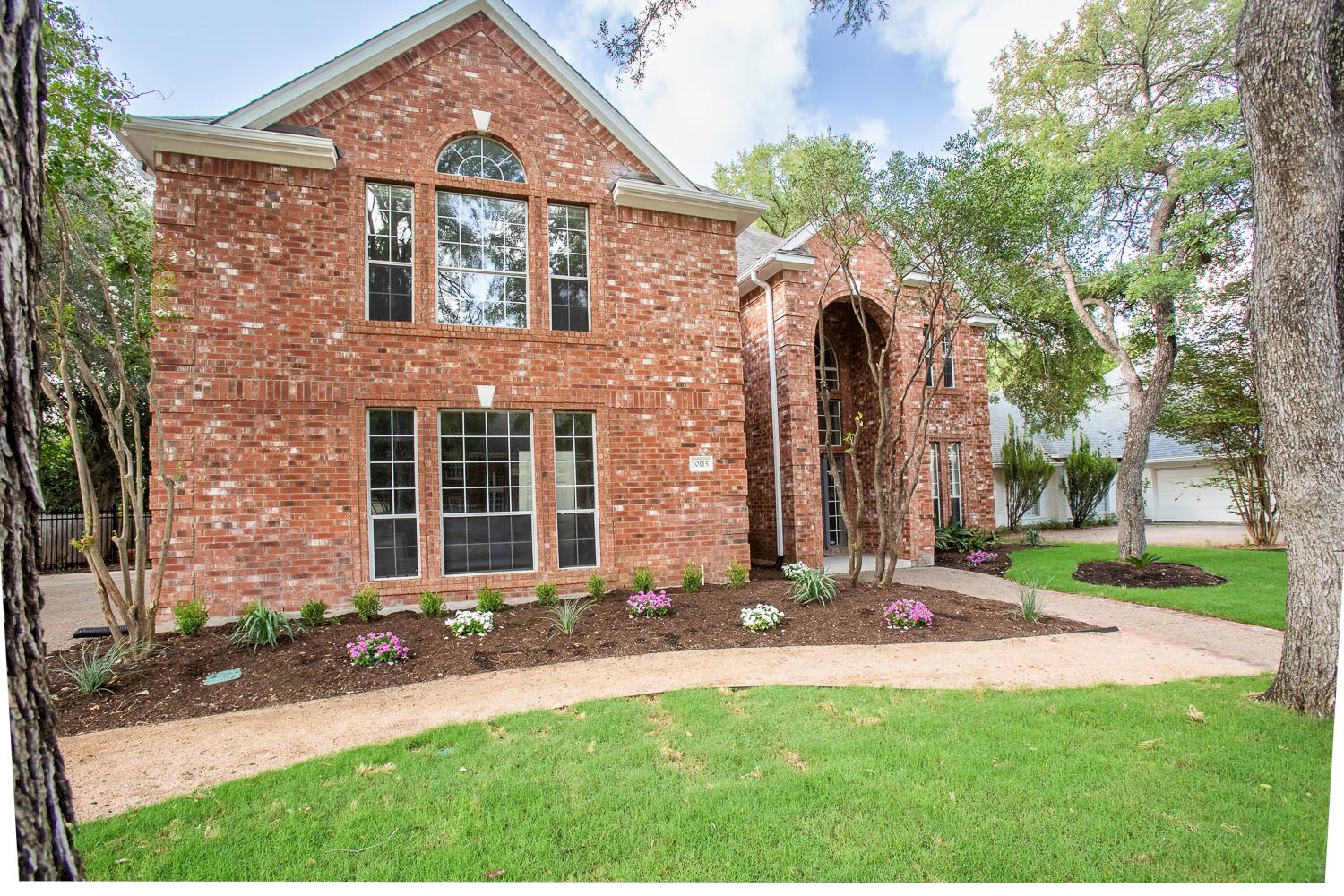 10115 Pinehurst Dr, Austin, TX 78747