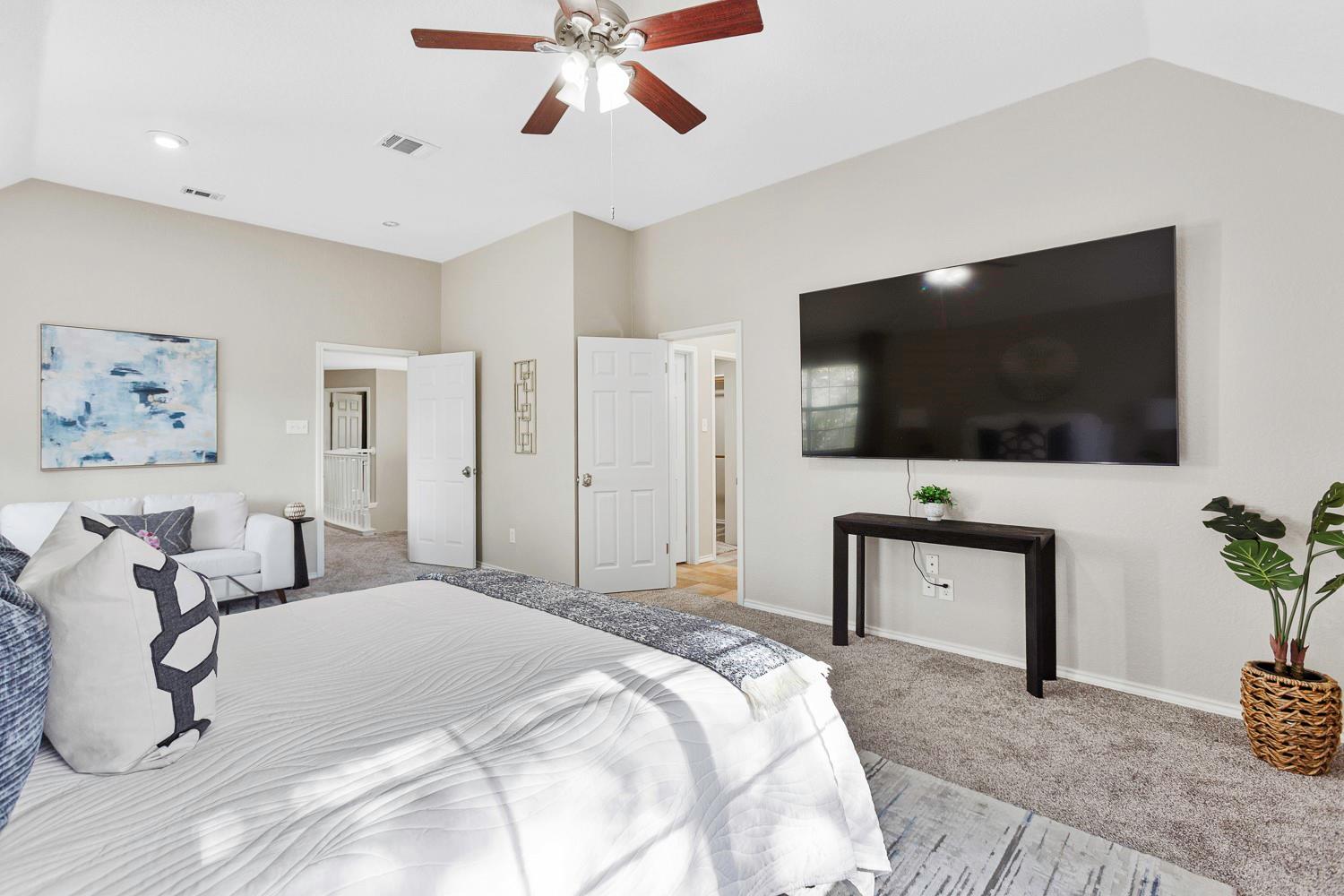 10115 Pinehurst Dr, Austin, TX 78747