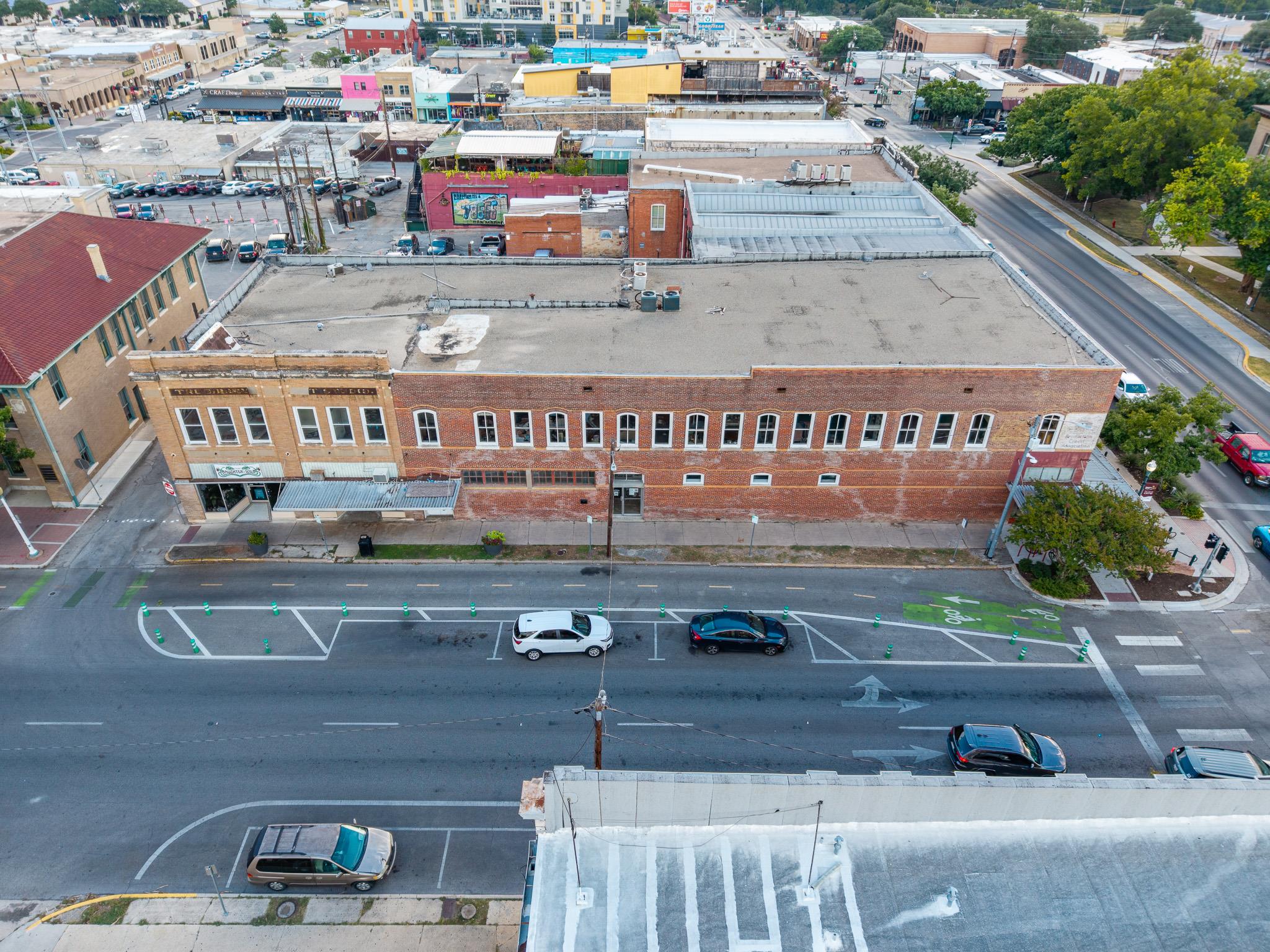 101 E Hopkins St, San Marcos, TX 78666