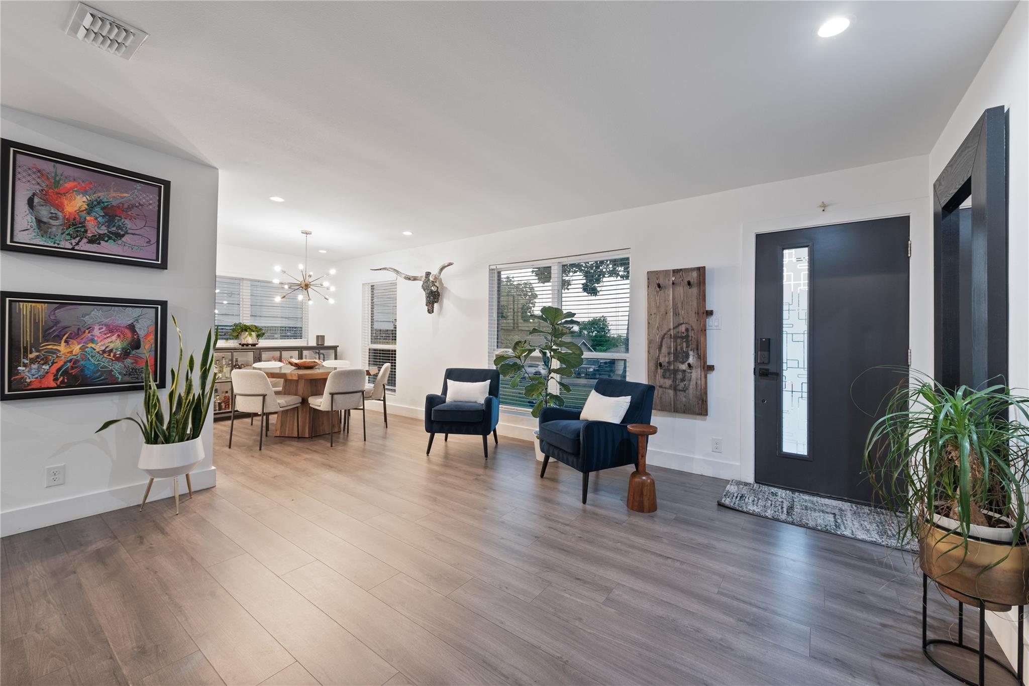 7402 Sevilla Dr, Austin, TX 78752