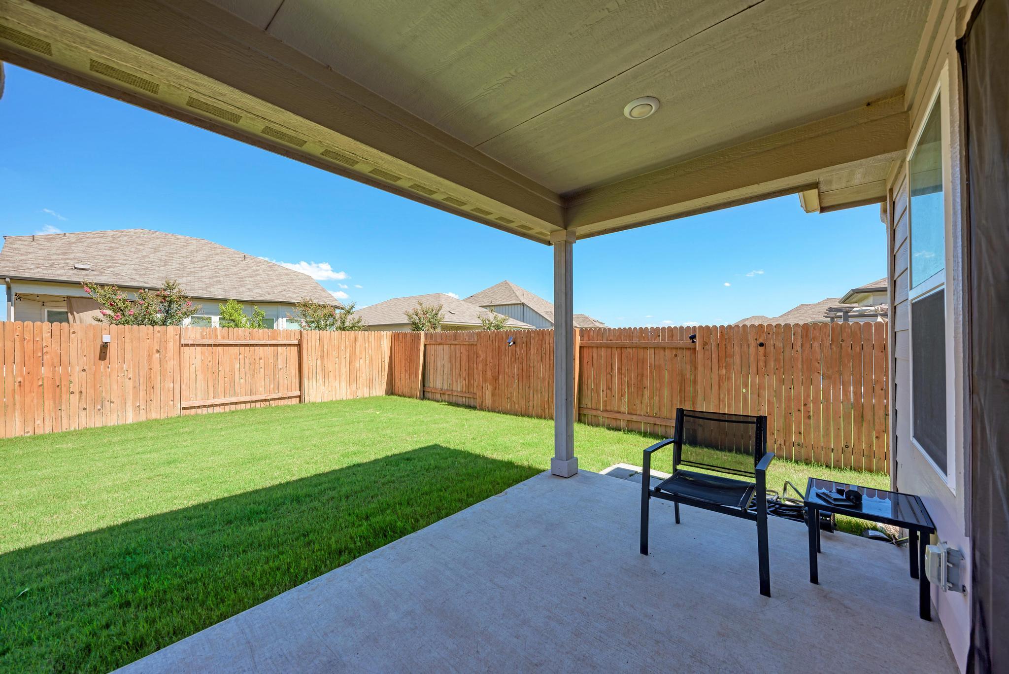 405 Windy Reed Rd, Hutto, TX 78634