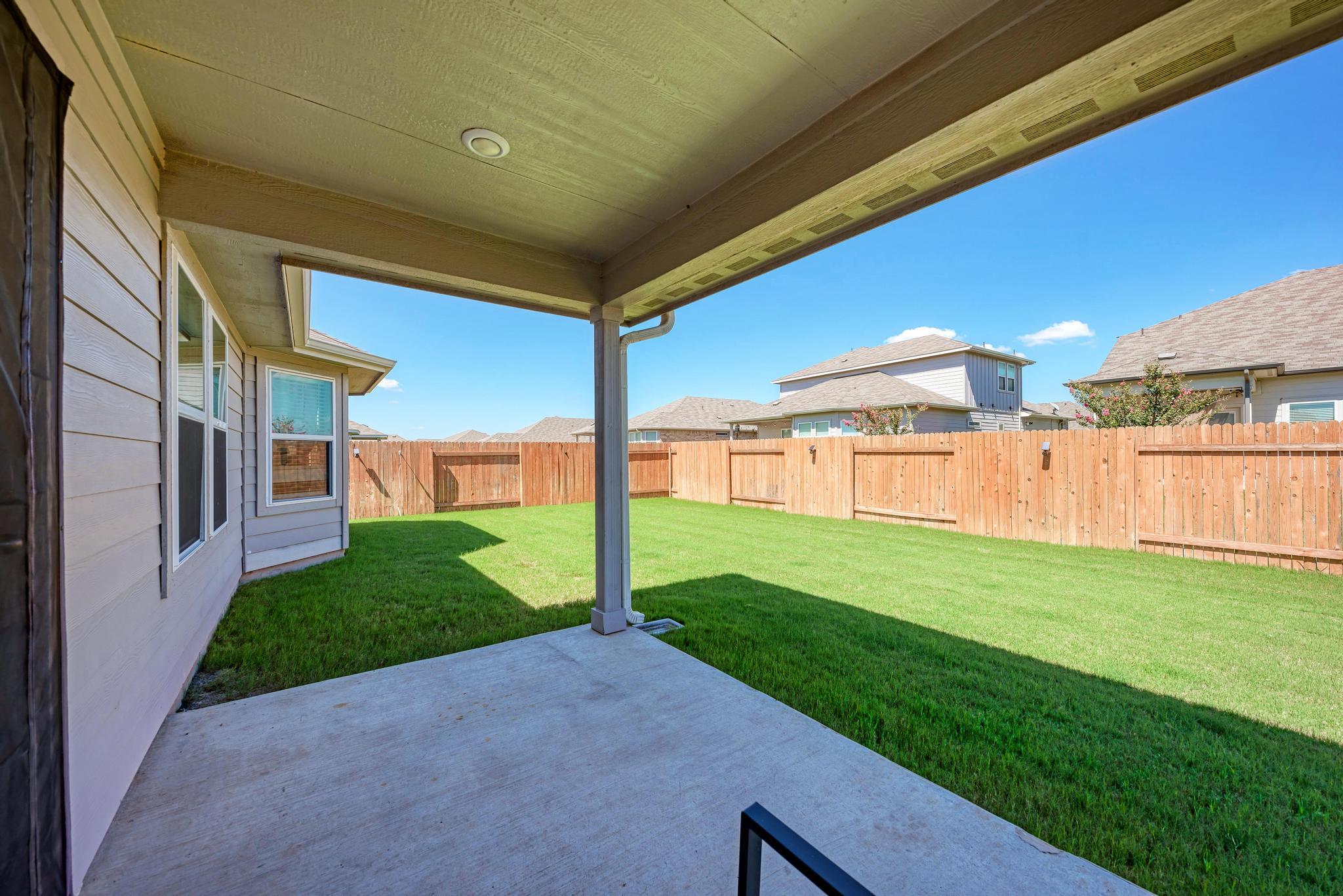 405 Windy Reed Rd, Hutto, TX 78634