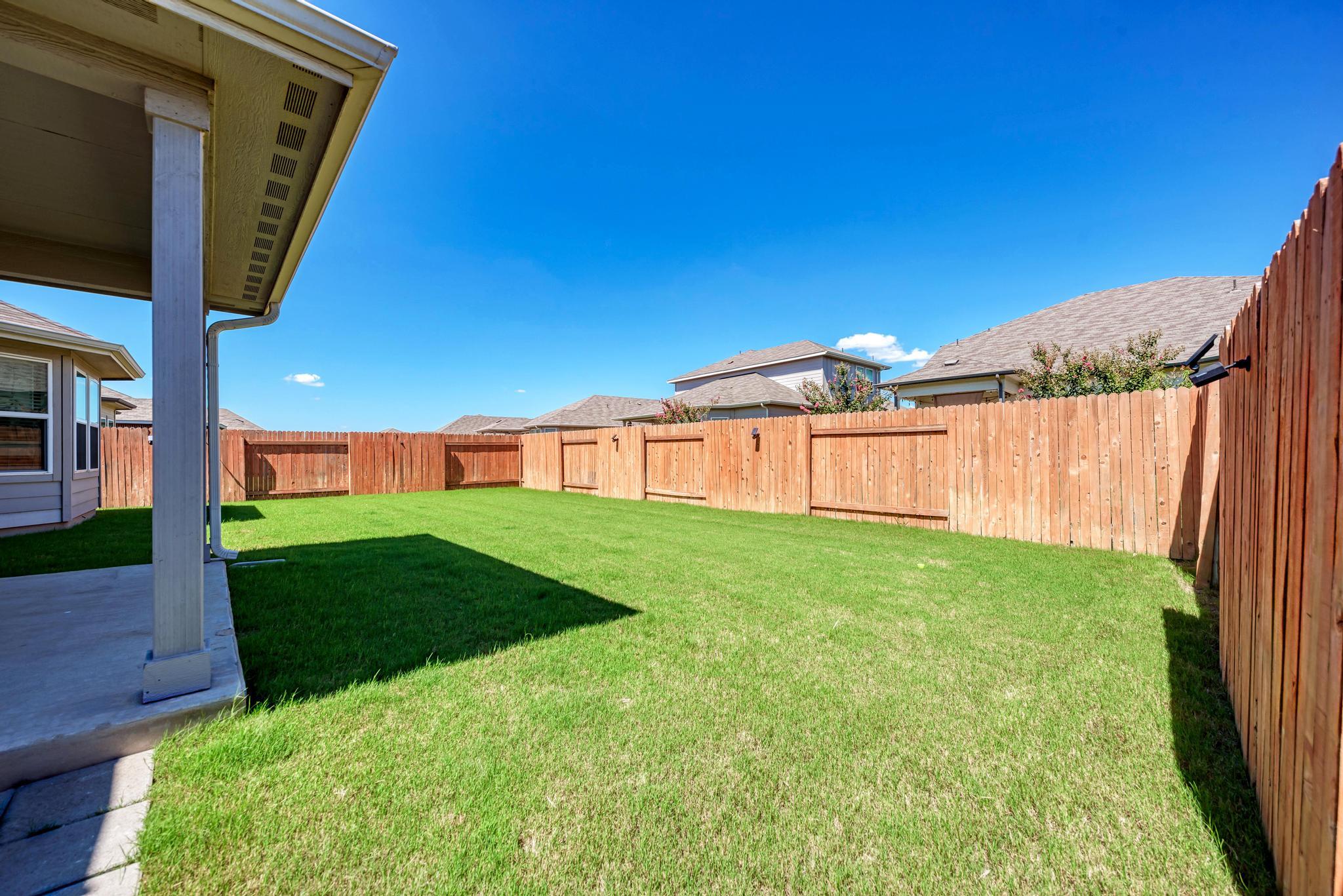 405 Windy Reed Rd, Hutto, TX 78634