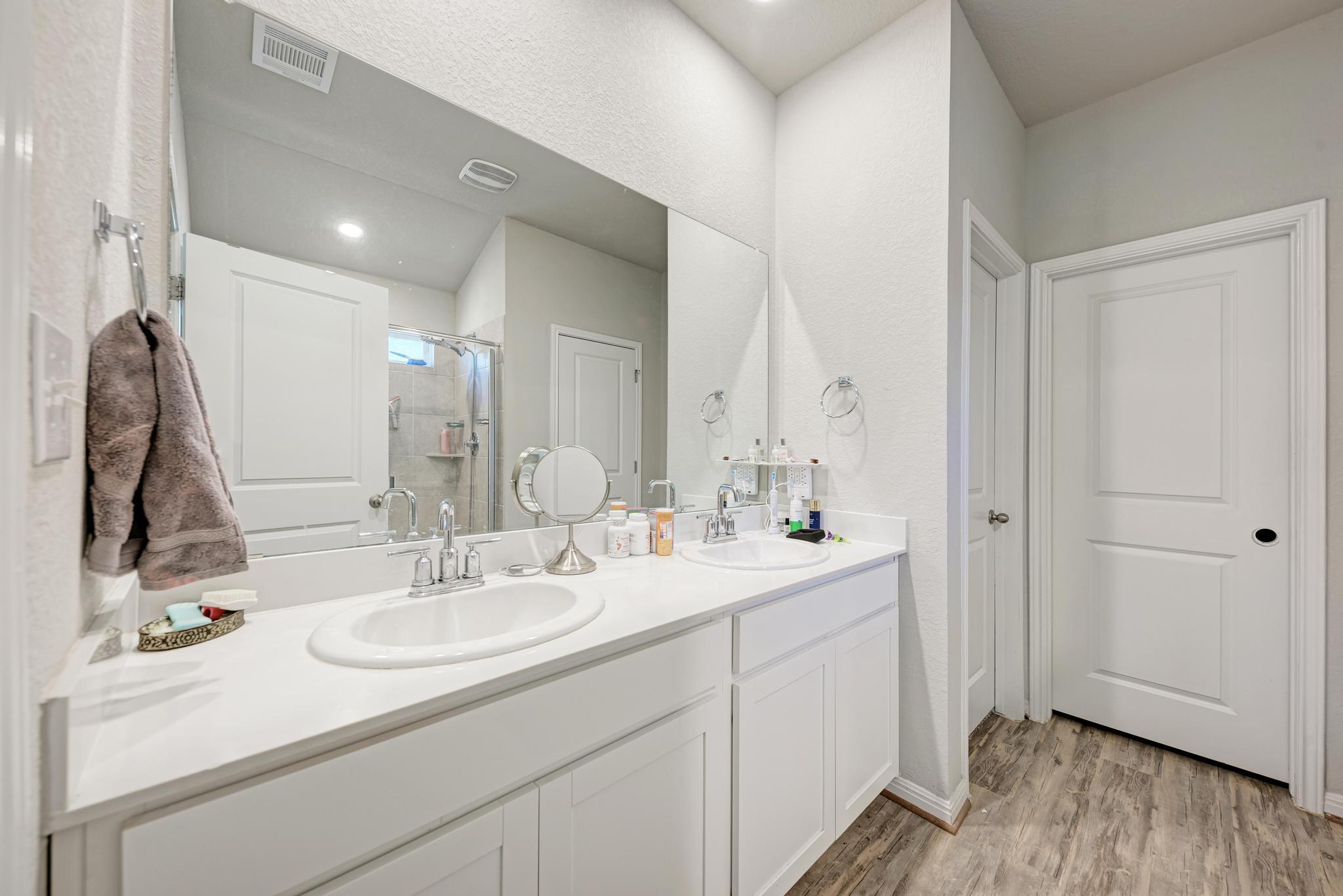 405 Windy Reed Rd, Hutto, TX 78634