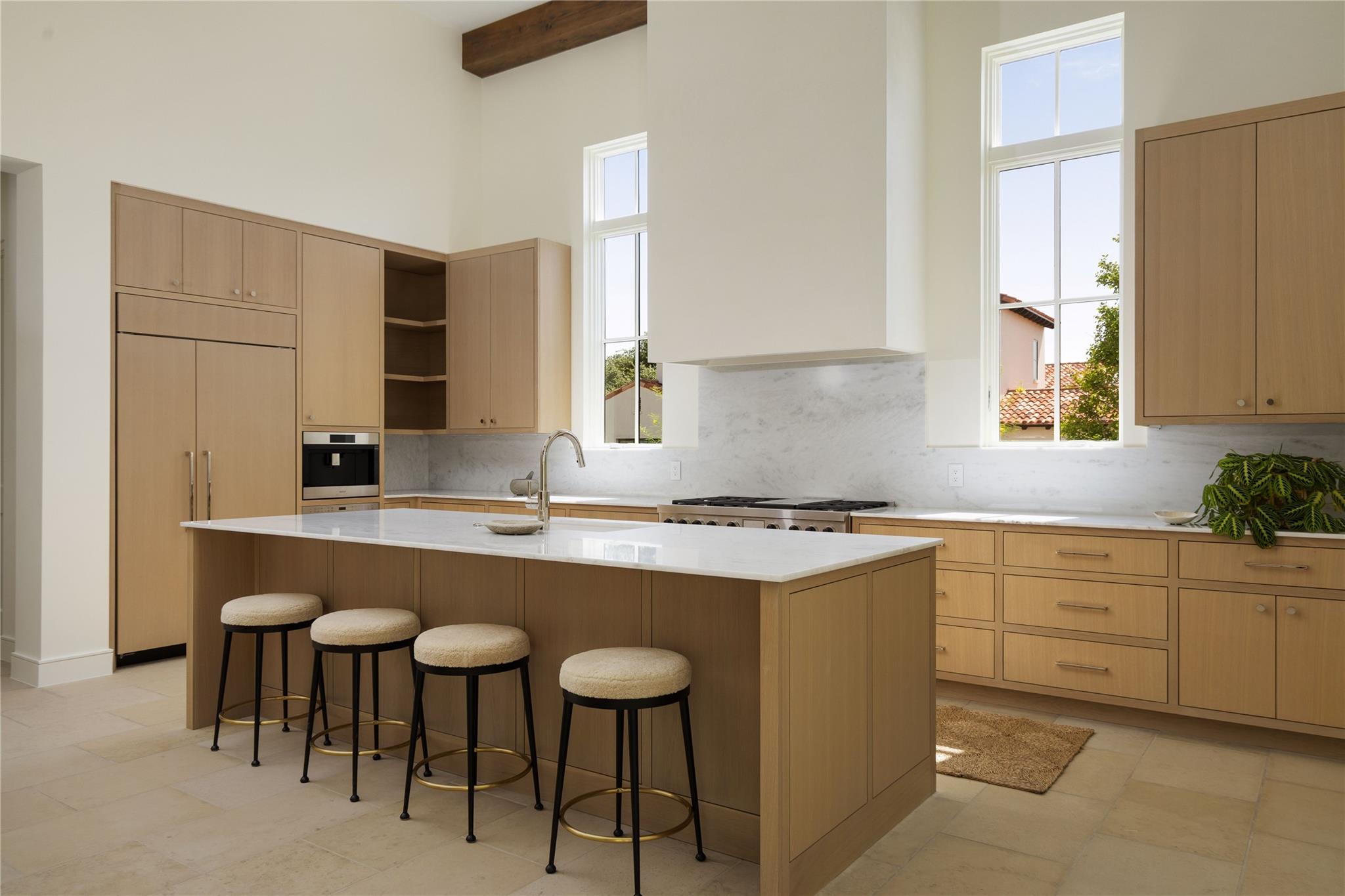 4401 Amarra Dr # 20, Austin, TX 78735