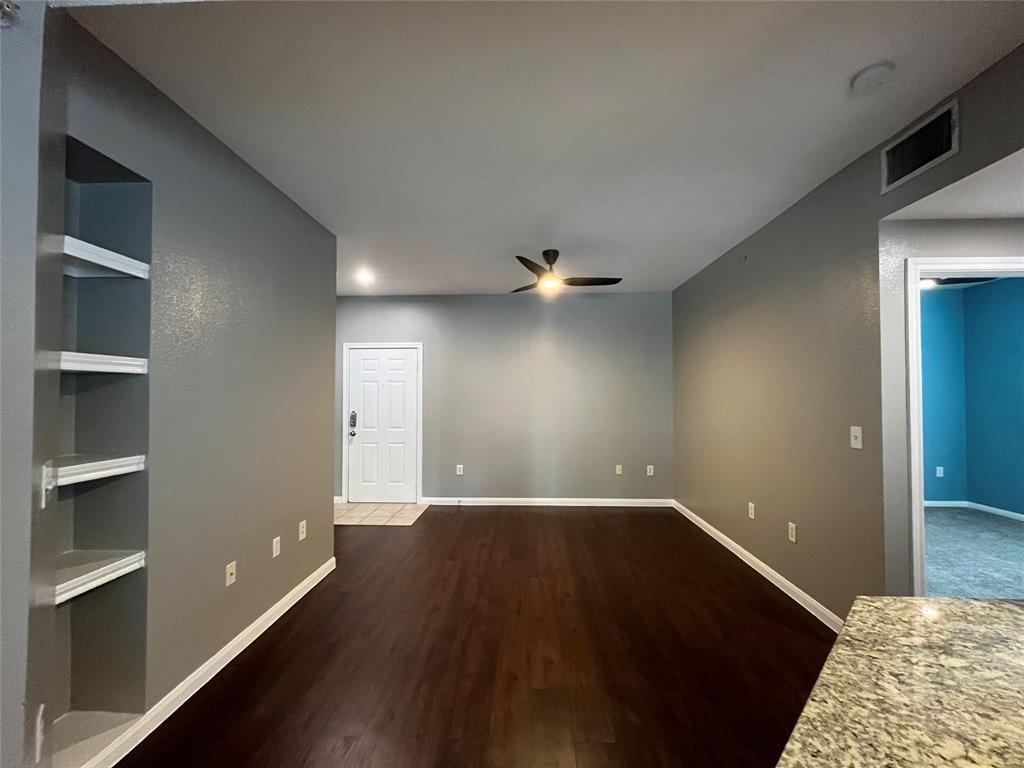 2320 Gracy Farms Ln # 711, Austin, TX 78758