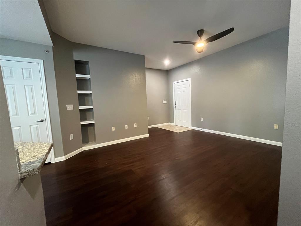 2320 Gracy Farms Ln # 711, Austin, TX 78758