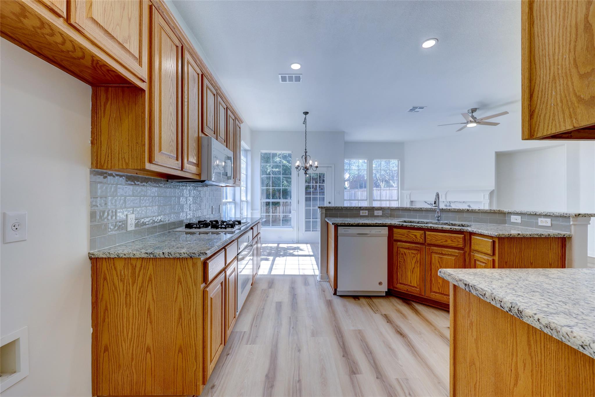 4015 Sable Oaks Dr, Round Rock, TX 78664