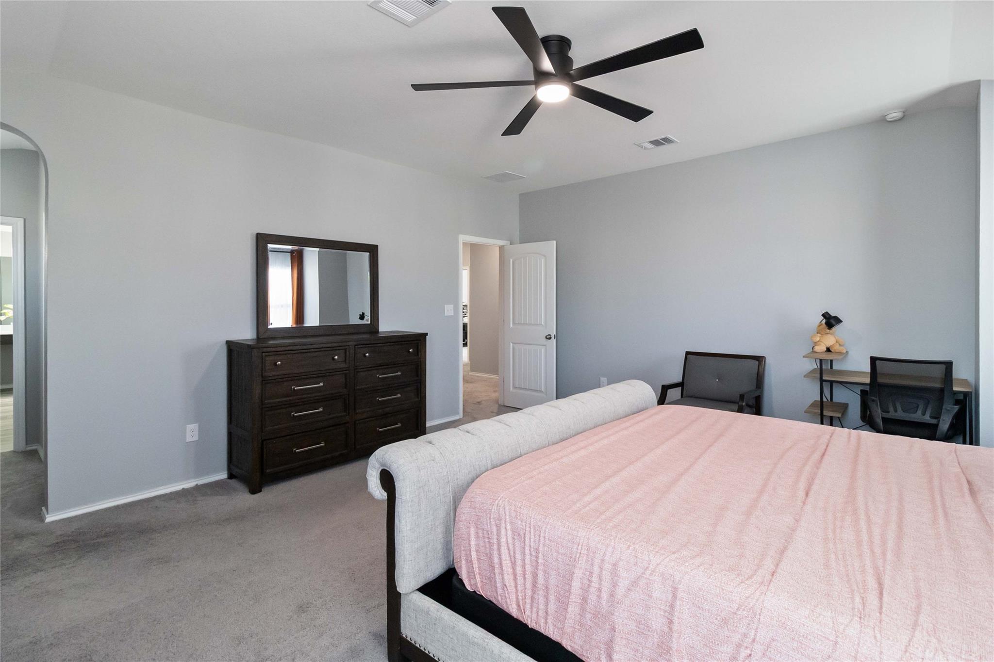 101 Redcliff Path, Kyle, TX 78640