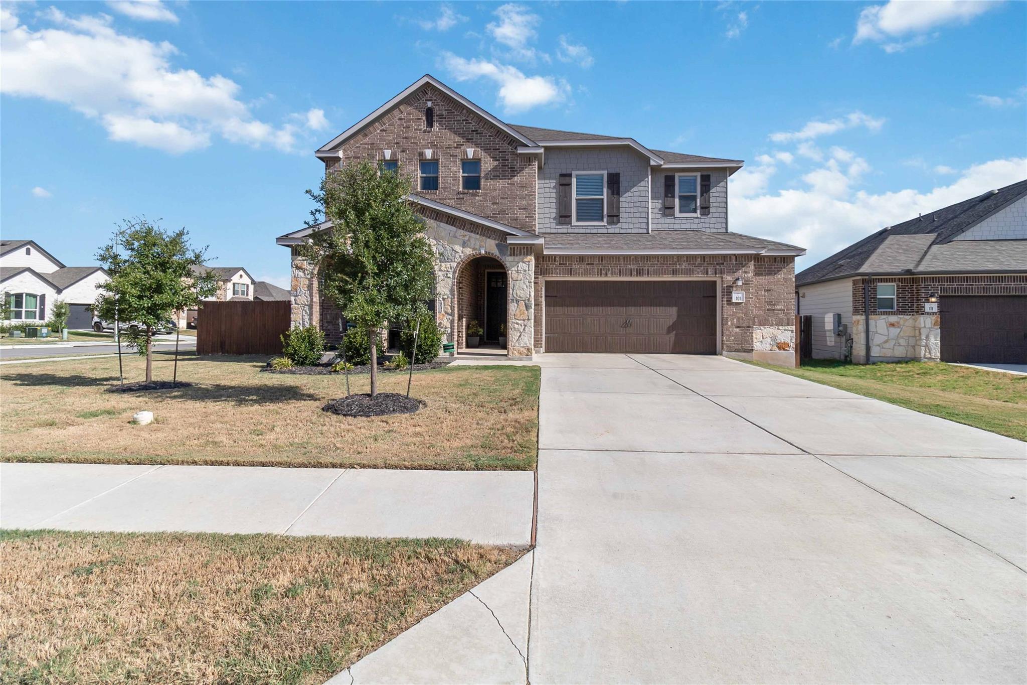 101 Redcliff Path, Kyle, TX 78640