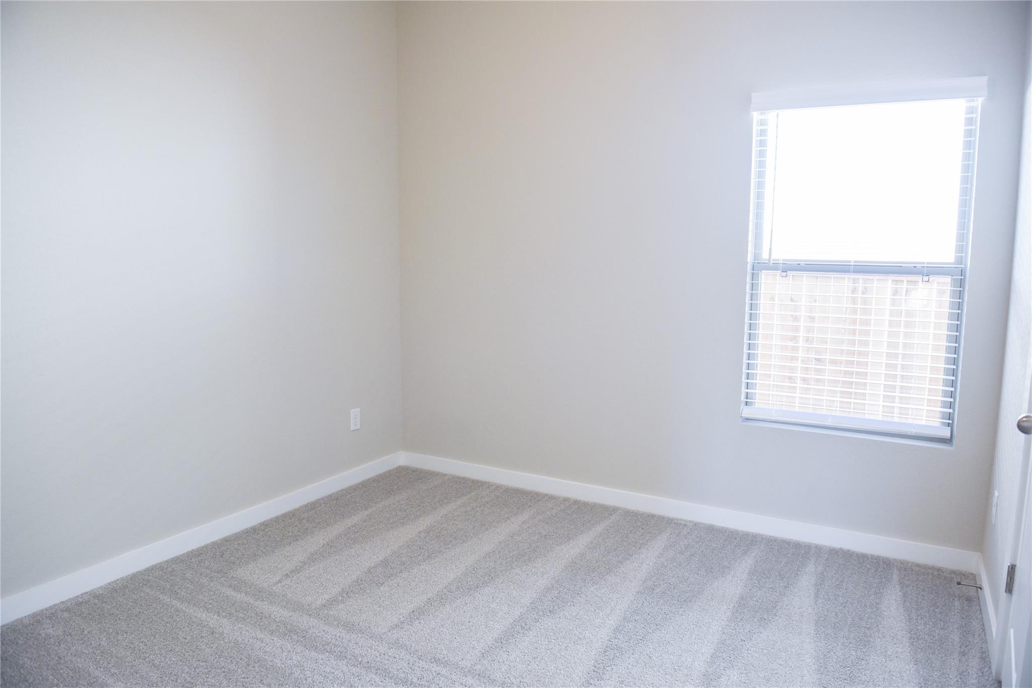 115 Ayres Horn, Cedar Creek, TX 78612