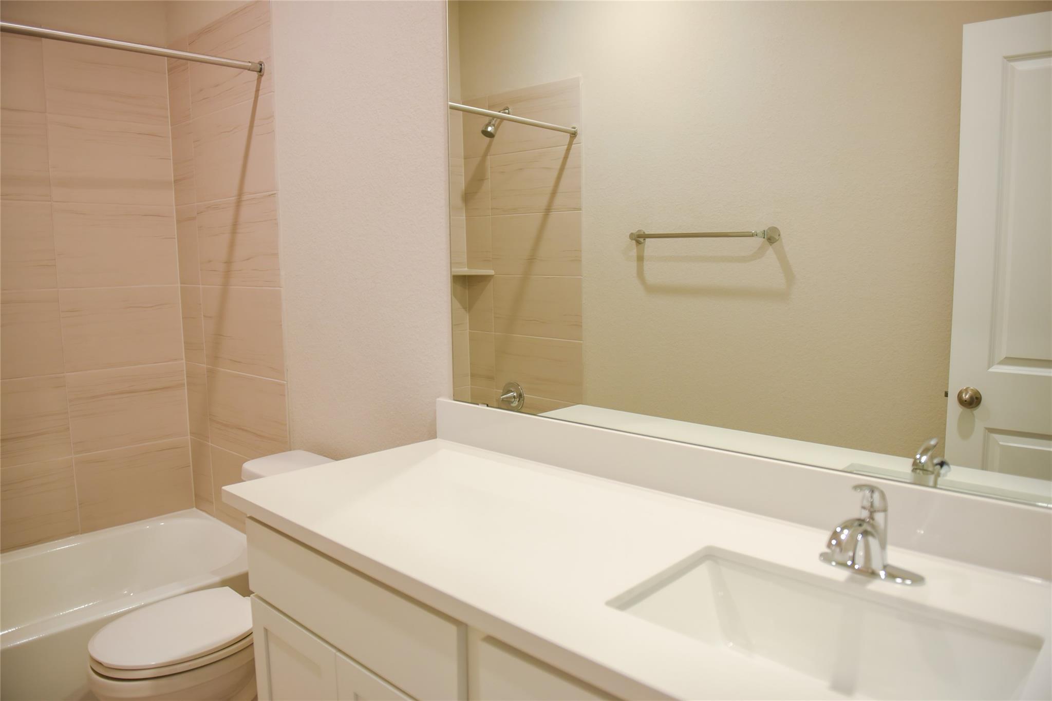 119 Ayres Horn, Cedar Creek, TX 78612